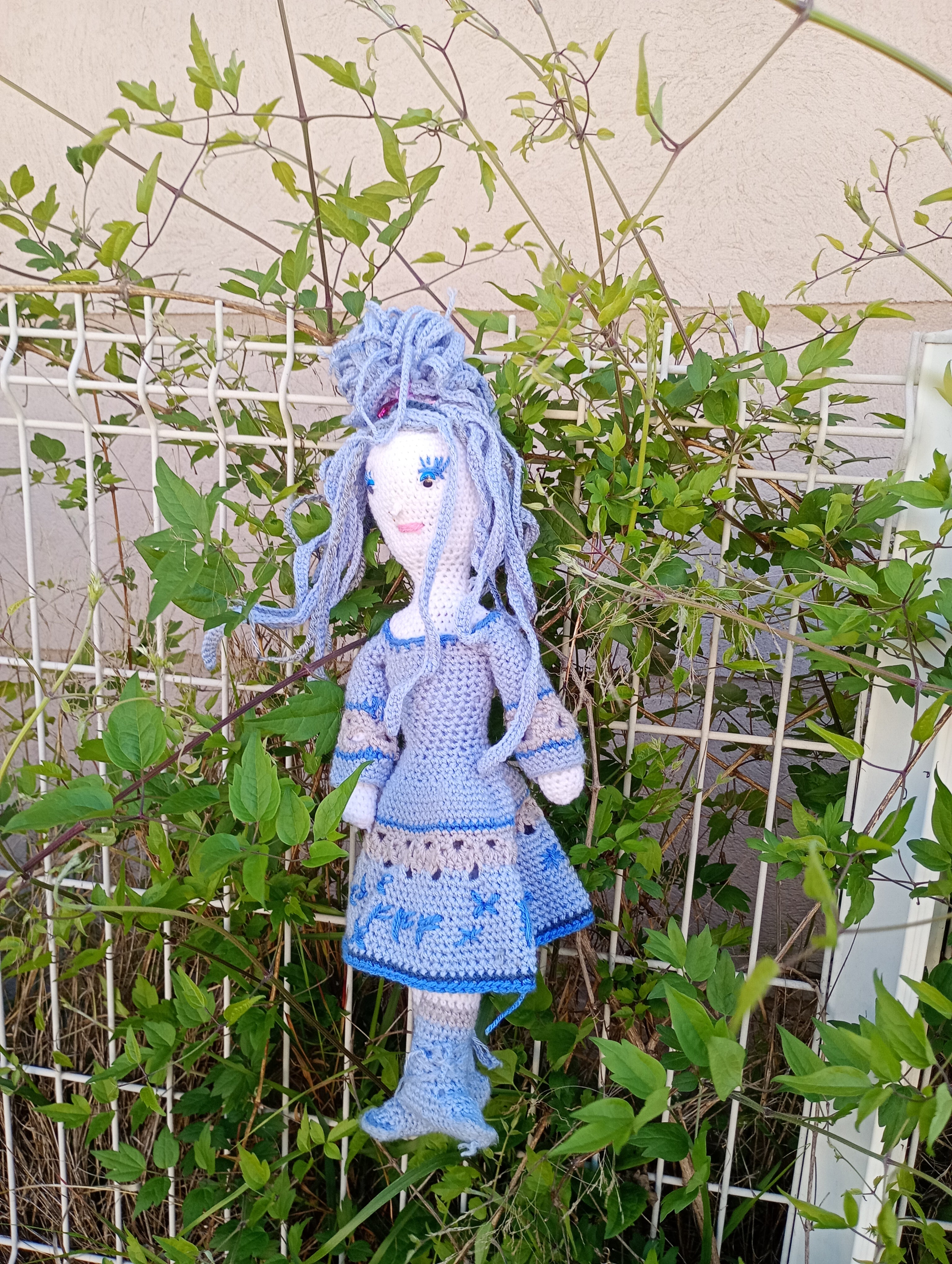 Poupe exsclusive crochet Frau Arsanis L'Alchimiste frs pierres 50cm