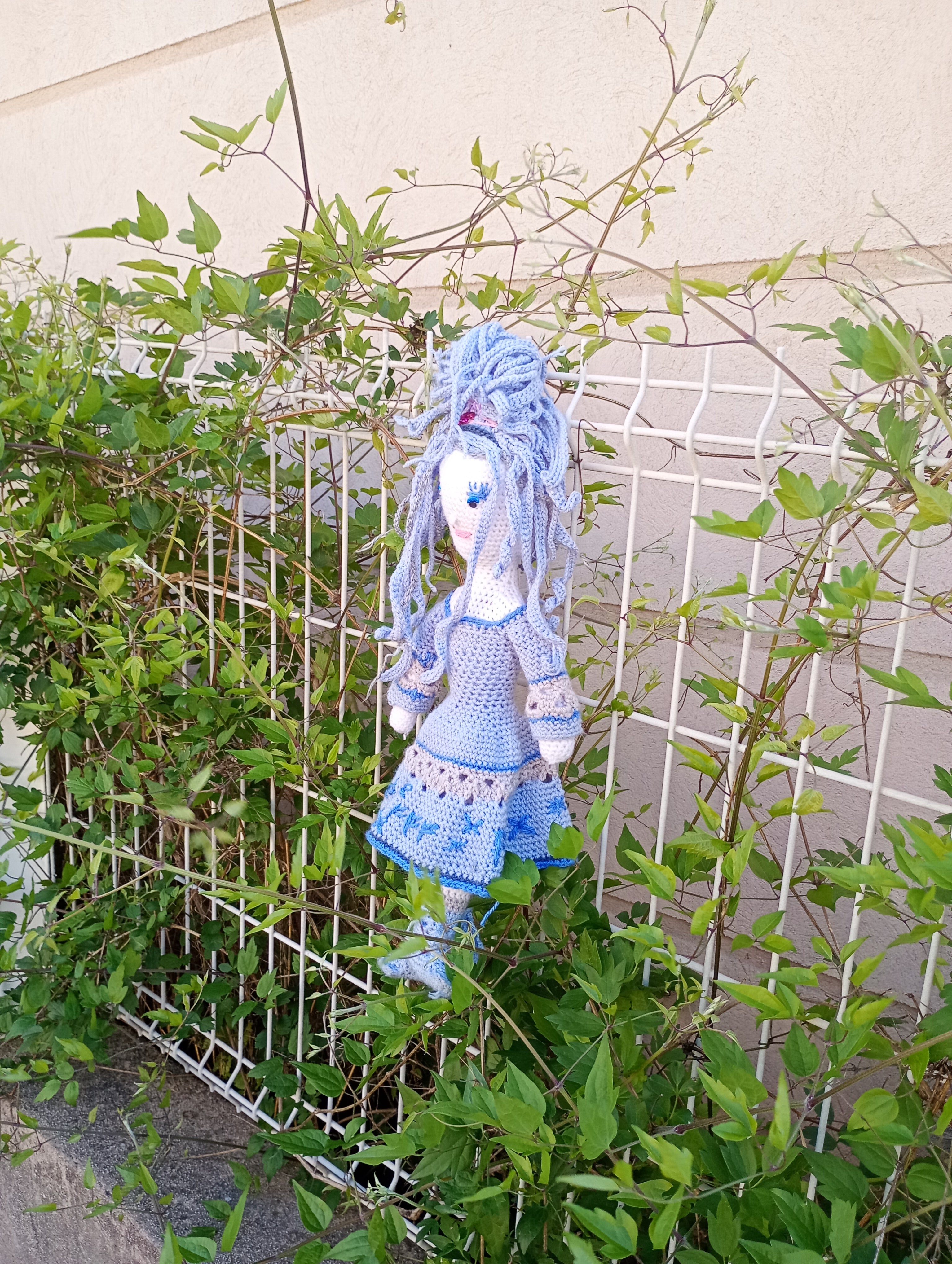 Poupe exsclusive crochet Frau Arsanis L'Alchimiste frs pierres 50cm