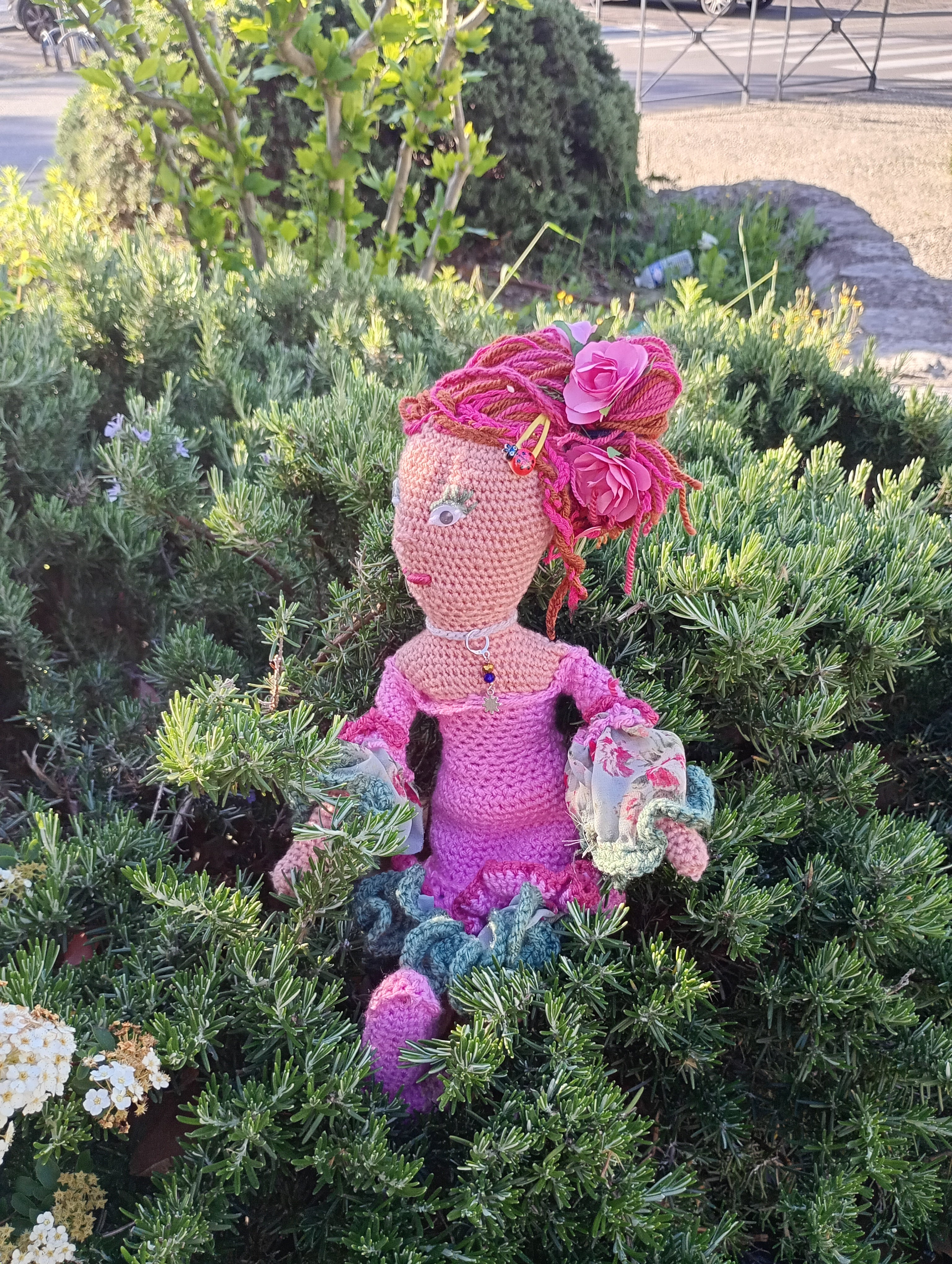 Poupe exsclusive crochet.Rods le Lux