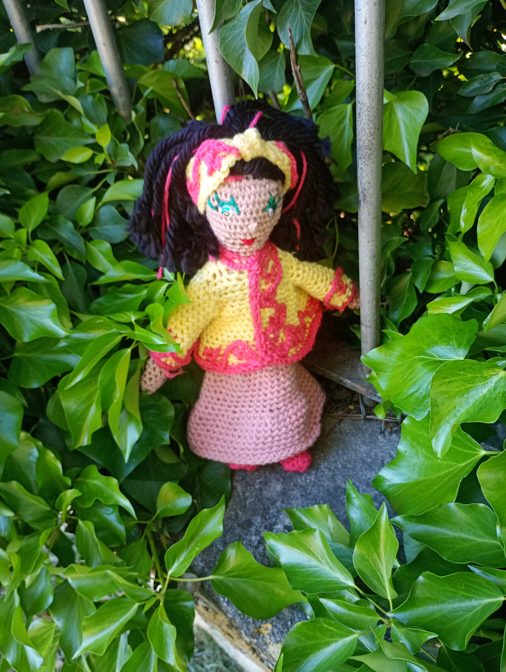 Poupe exsclusive crochet Aischs Eat Nour35cm