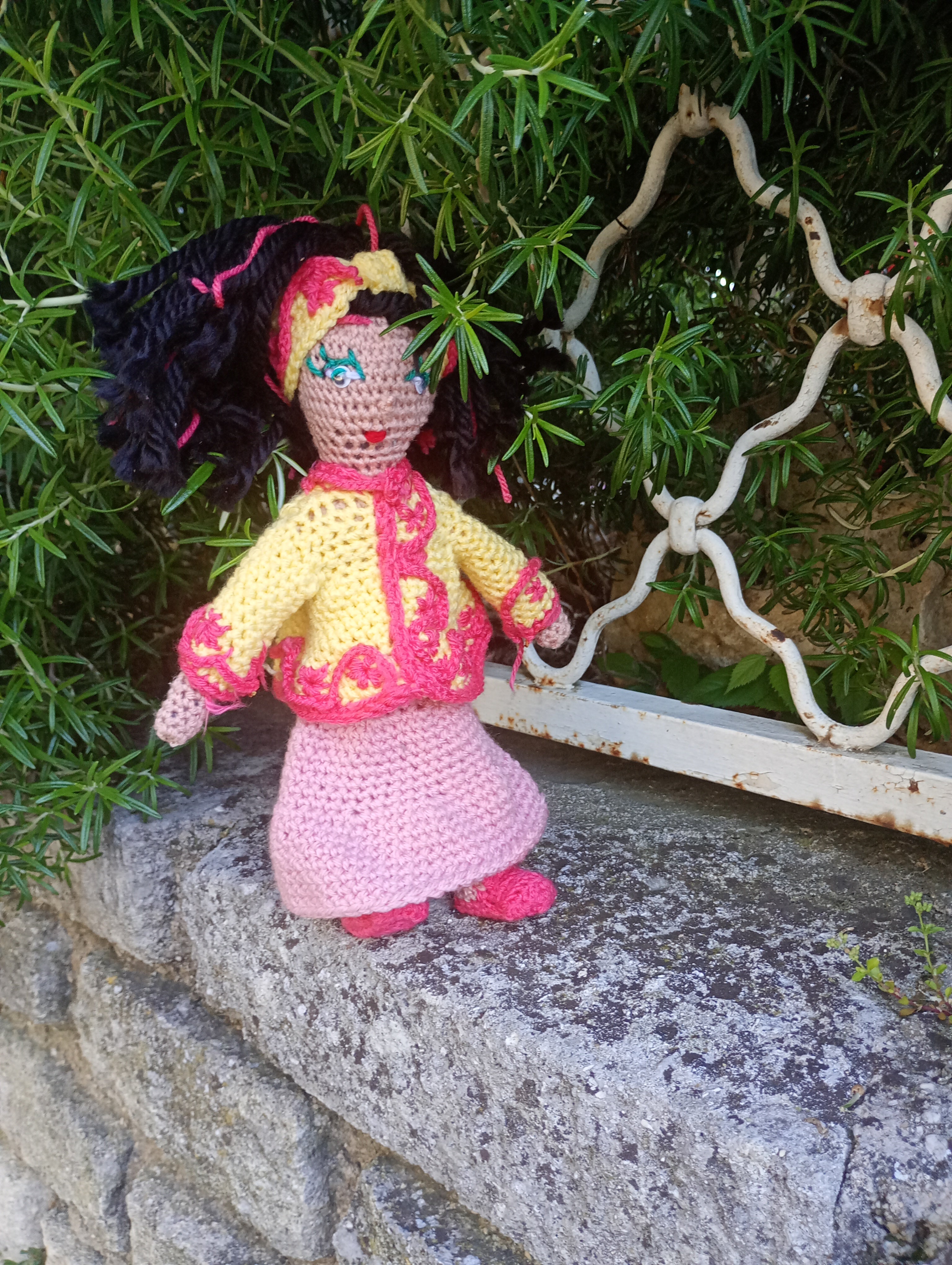 Poupe exsclusive crochet Aischs Eat Nour35cm