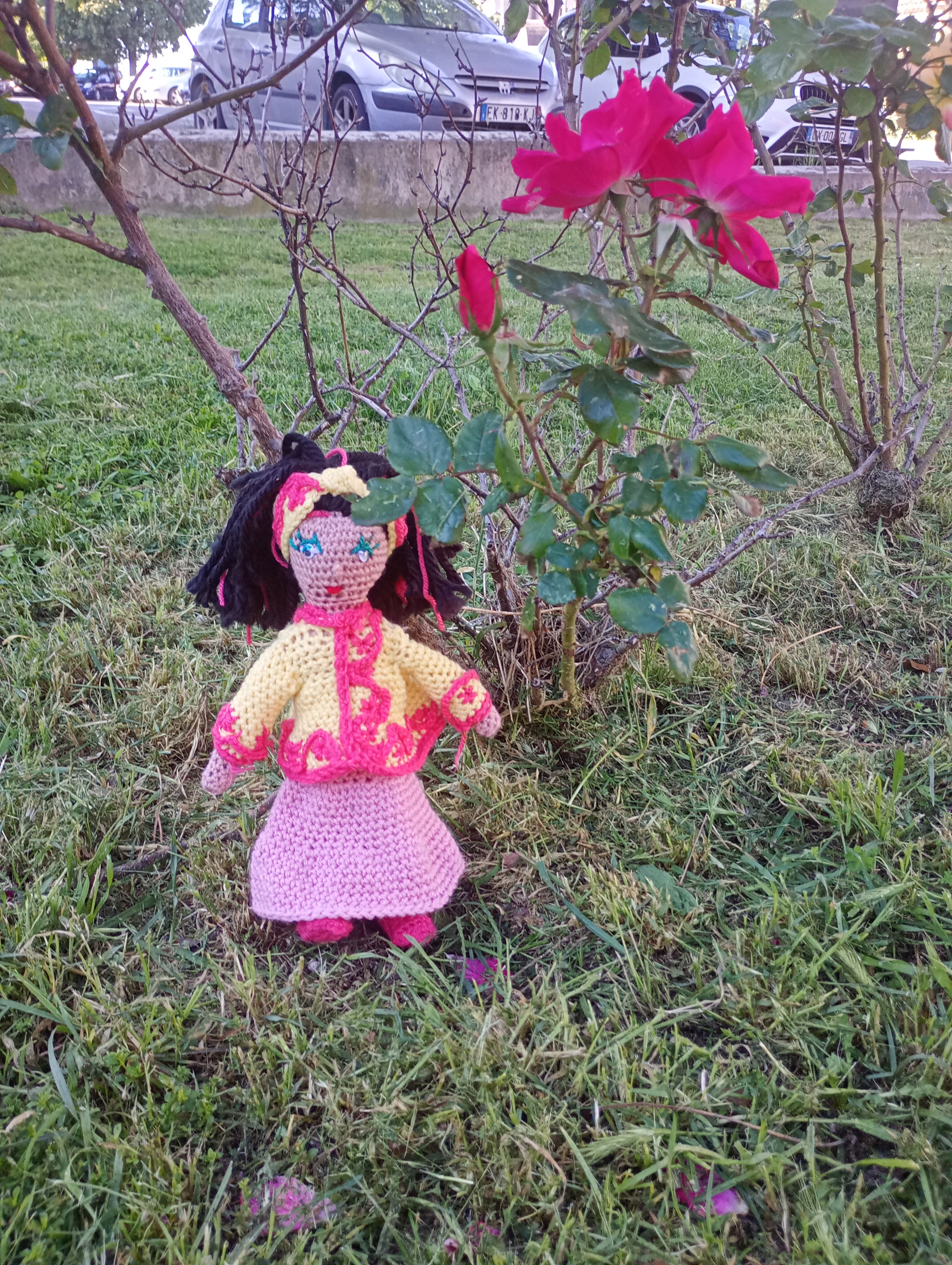 Poupe exsclusive crochet Aischs Eat Nour35cm