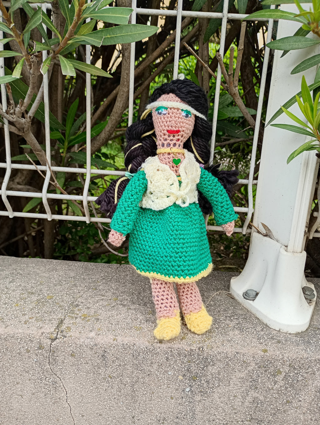 Poupe ecsclusive tricotr Zrina35cm