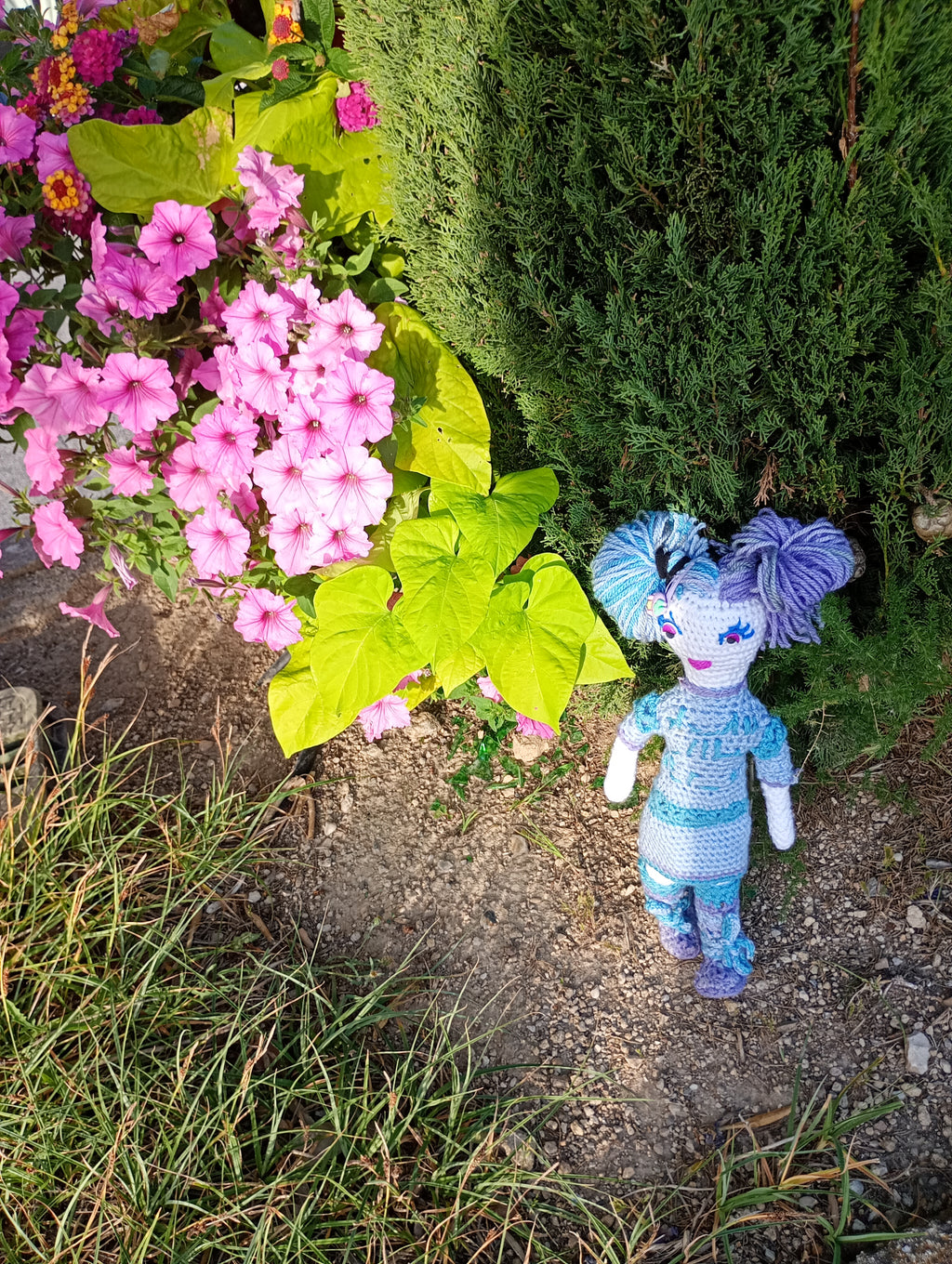 Poupe exsclusive crochet. Opi Collection Descendant of the. Kevites 35cm