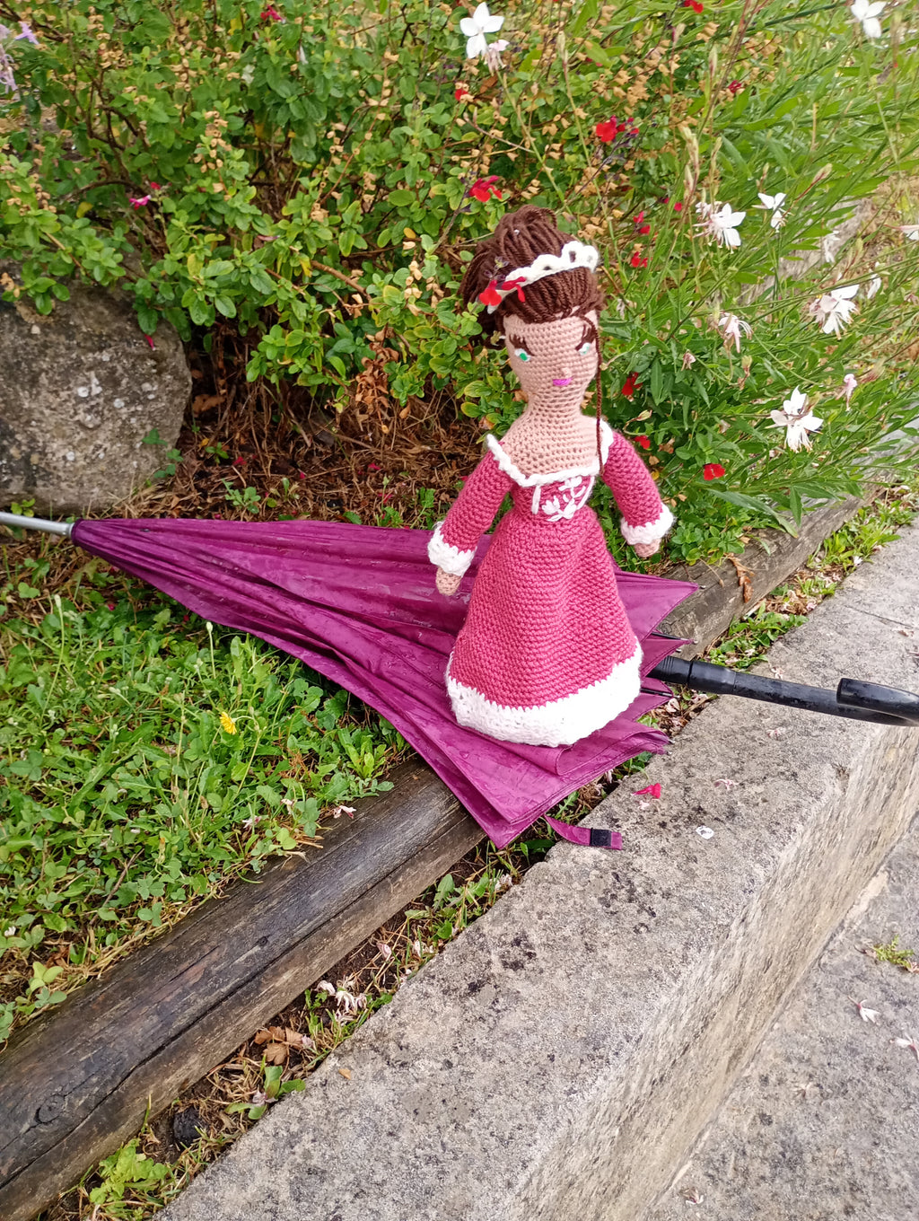 Popupe ecsclusive tricotr Catherine Medici55cm