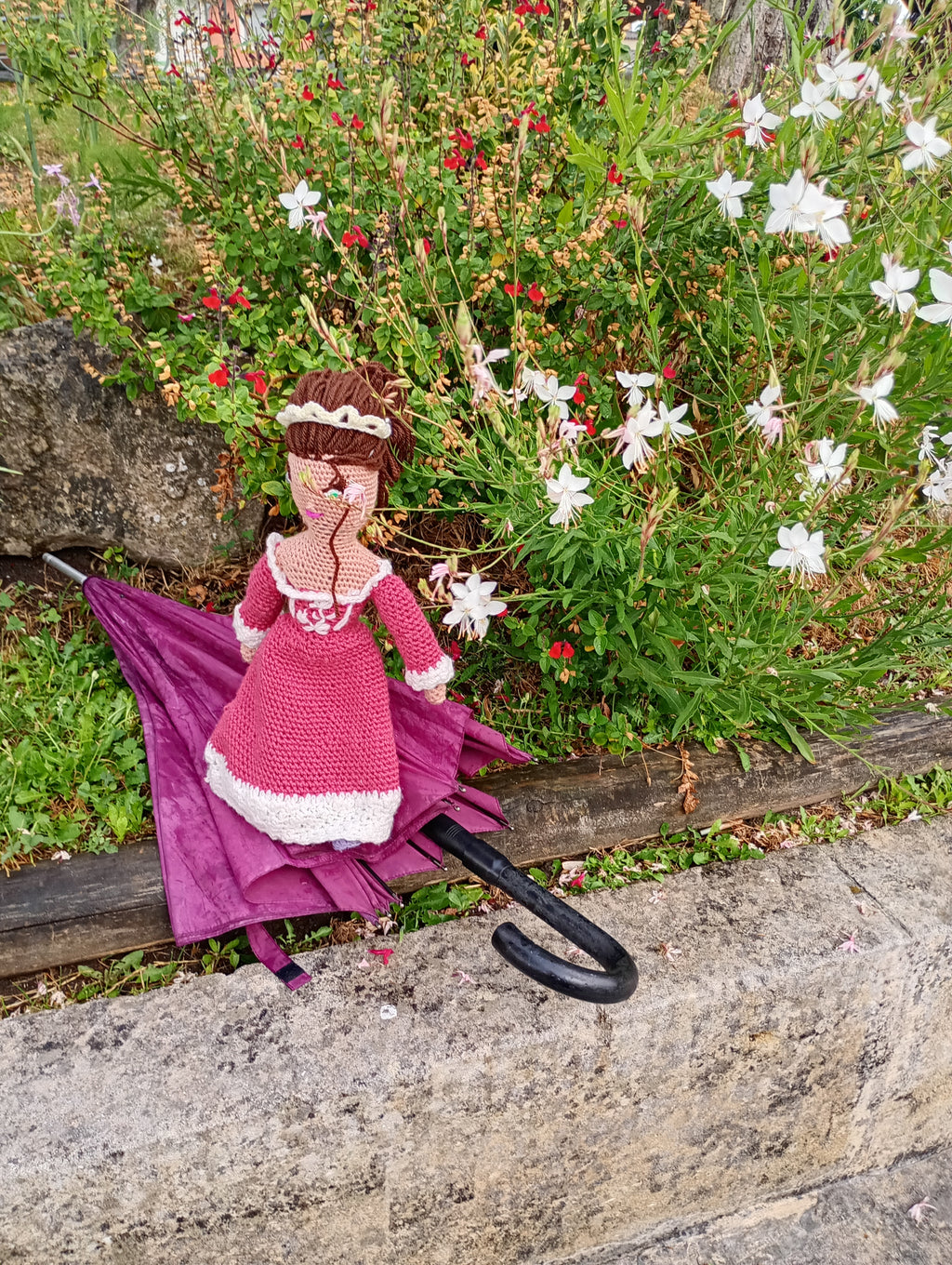 Popupe ecsclusive tricotr Catherine Medici55cm