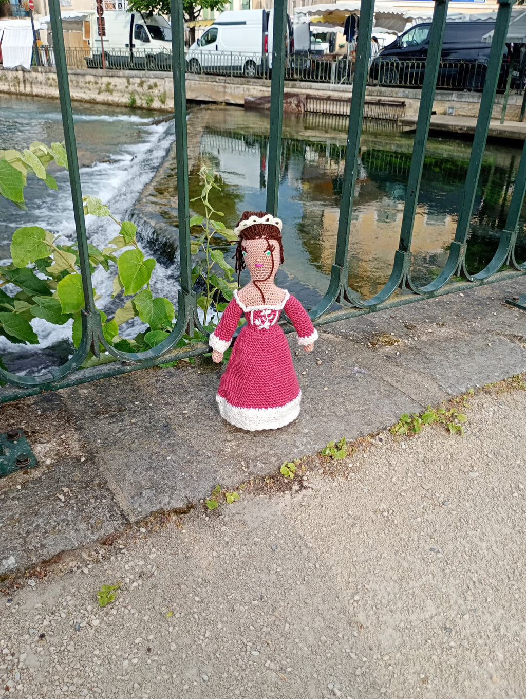 Popupe ecsclusive tricotr Catherine Medici55cm