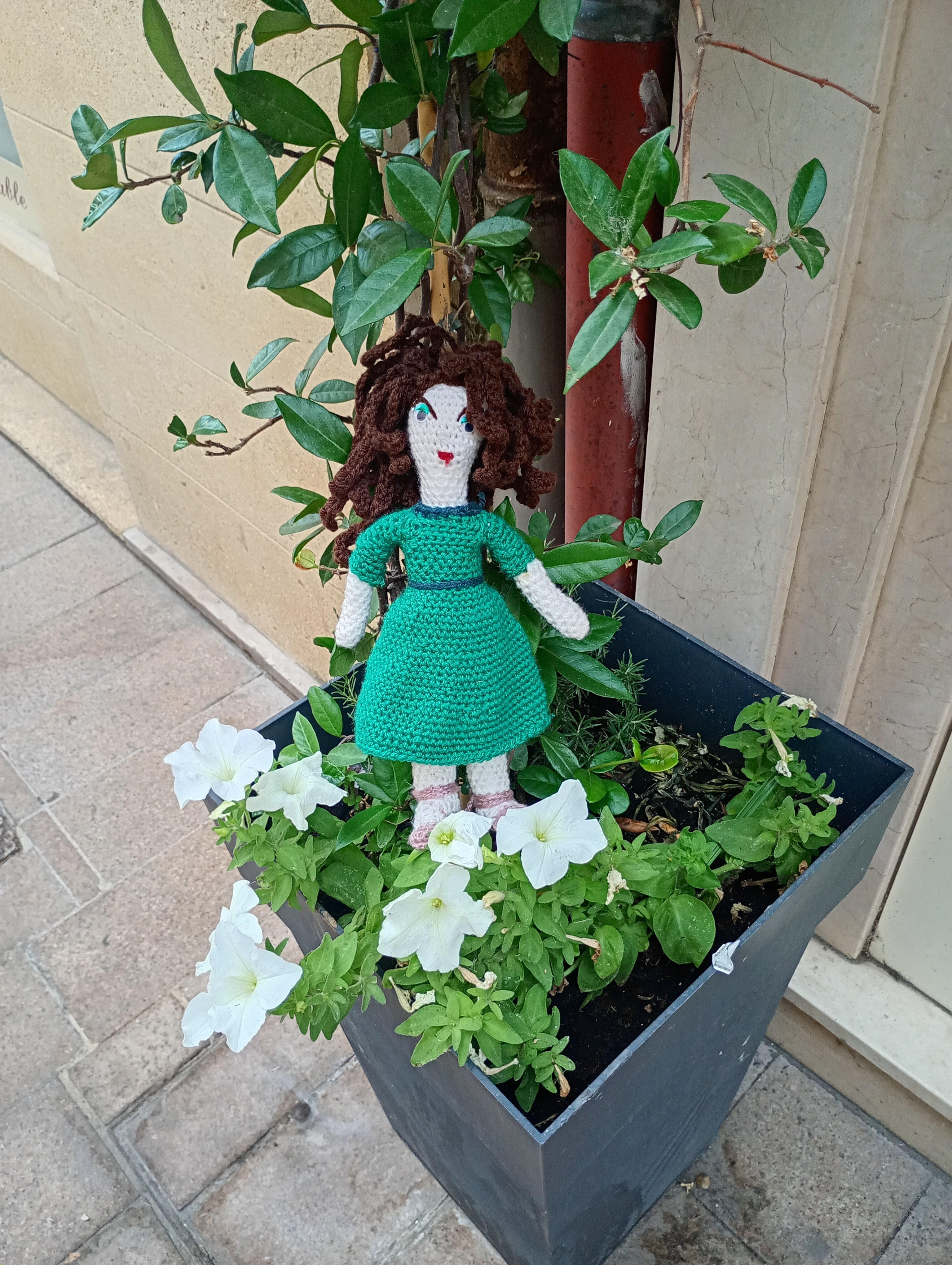 Poupe exsclusive crochet  Jacqueline Roque 35cm