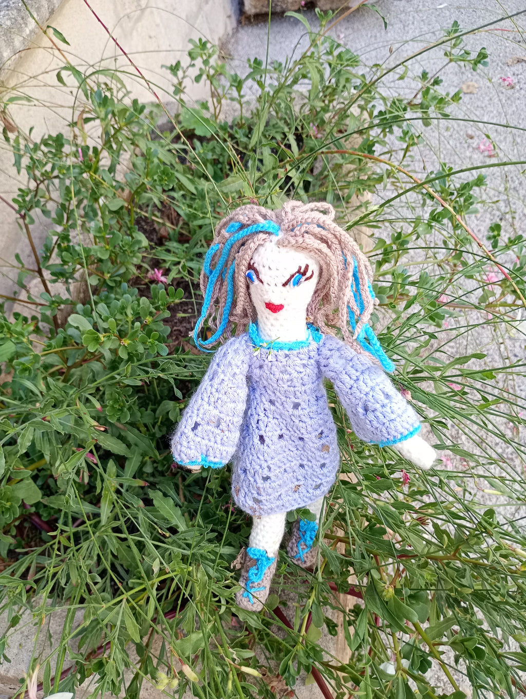 Poupee exsclisive crochet La Chercheuse 35cm