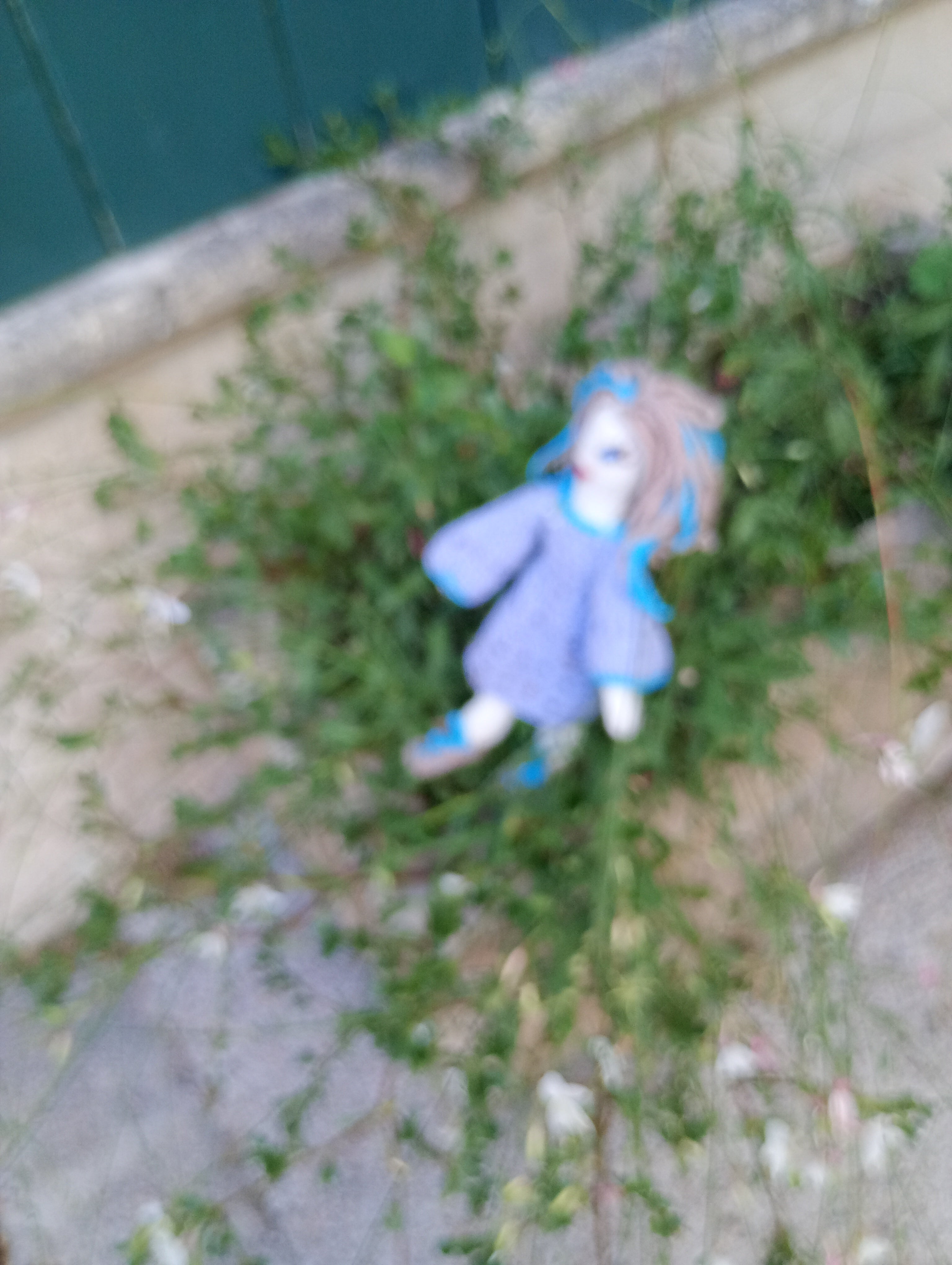 Poupee exsclisive crochet La Chercheuse 35cm