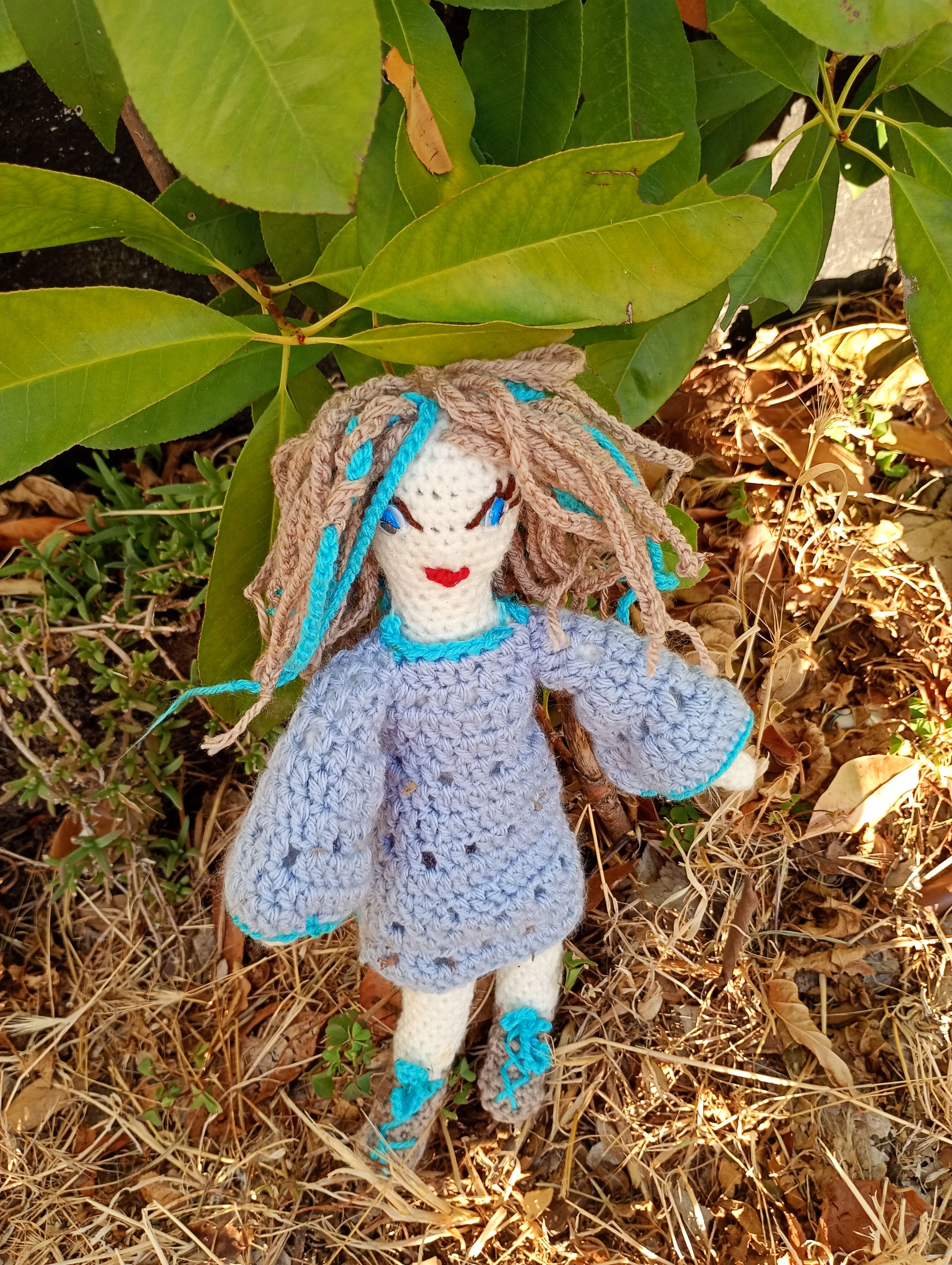 Poupee exsclisive crochet La Chercheuse 35cm