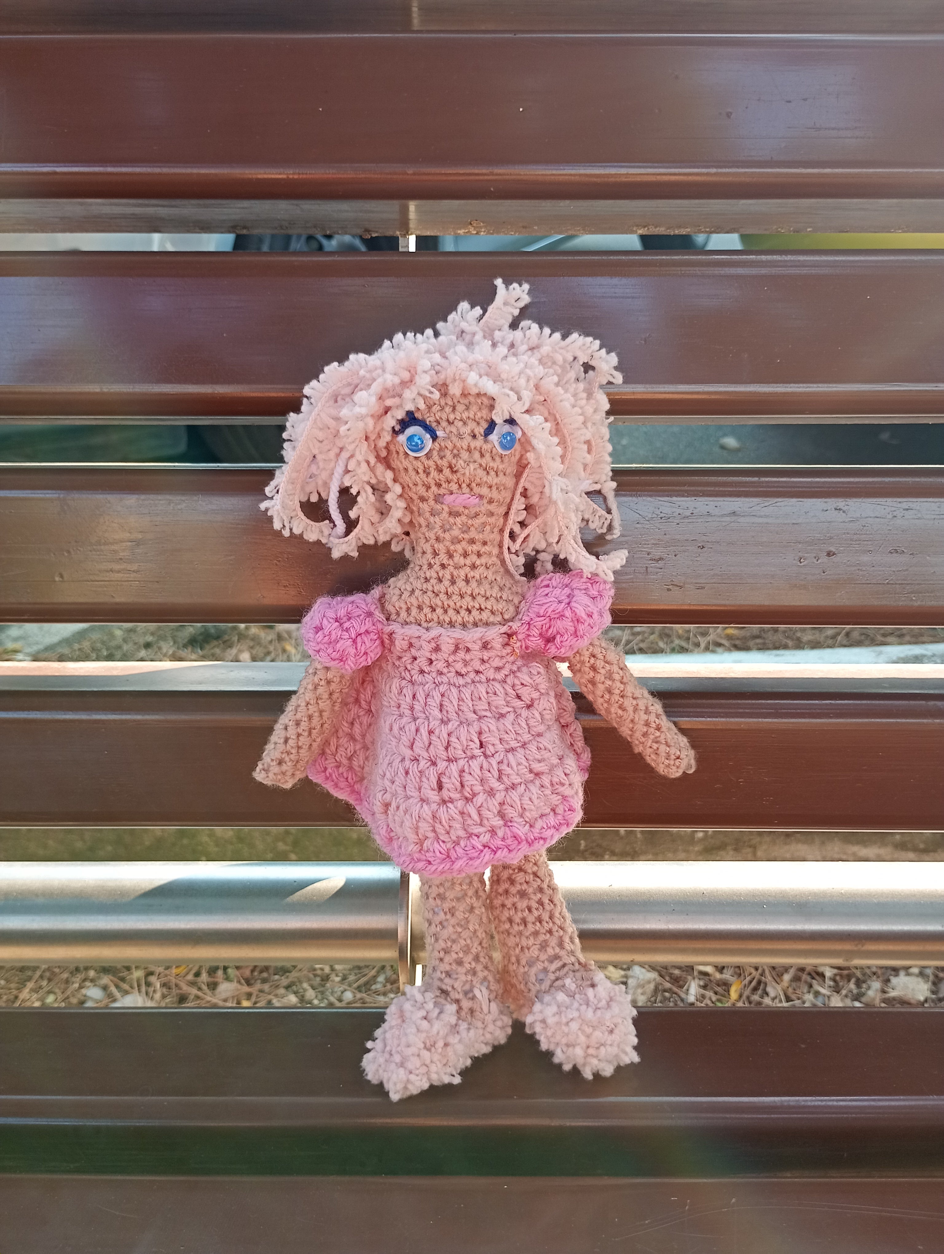 Poupe exsclusive crochet Gardienne de la Lumiere et fu Mond25cm