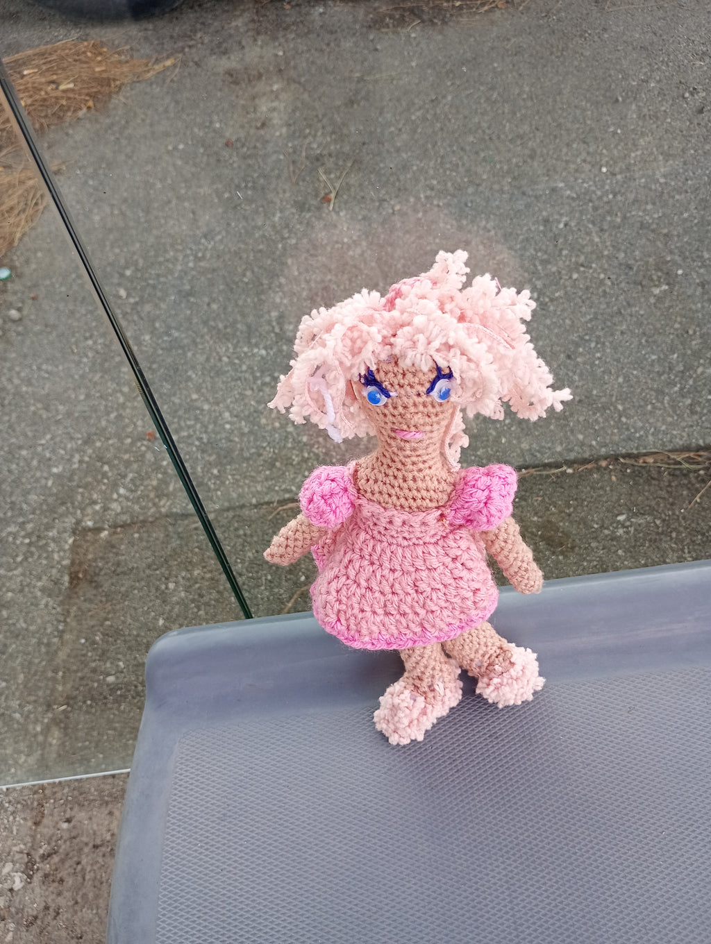 Poupe exsclusive crochet Gardienne de la Lumiere et fu Mond25cm