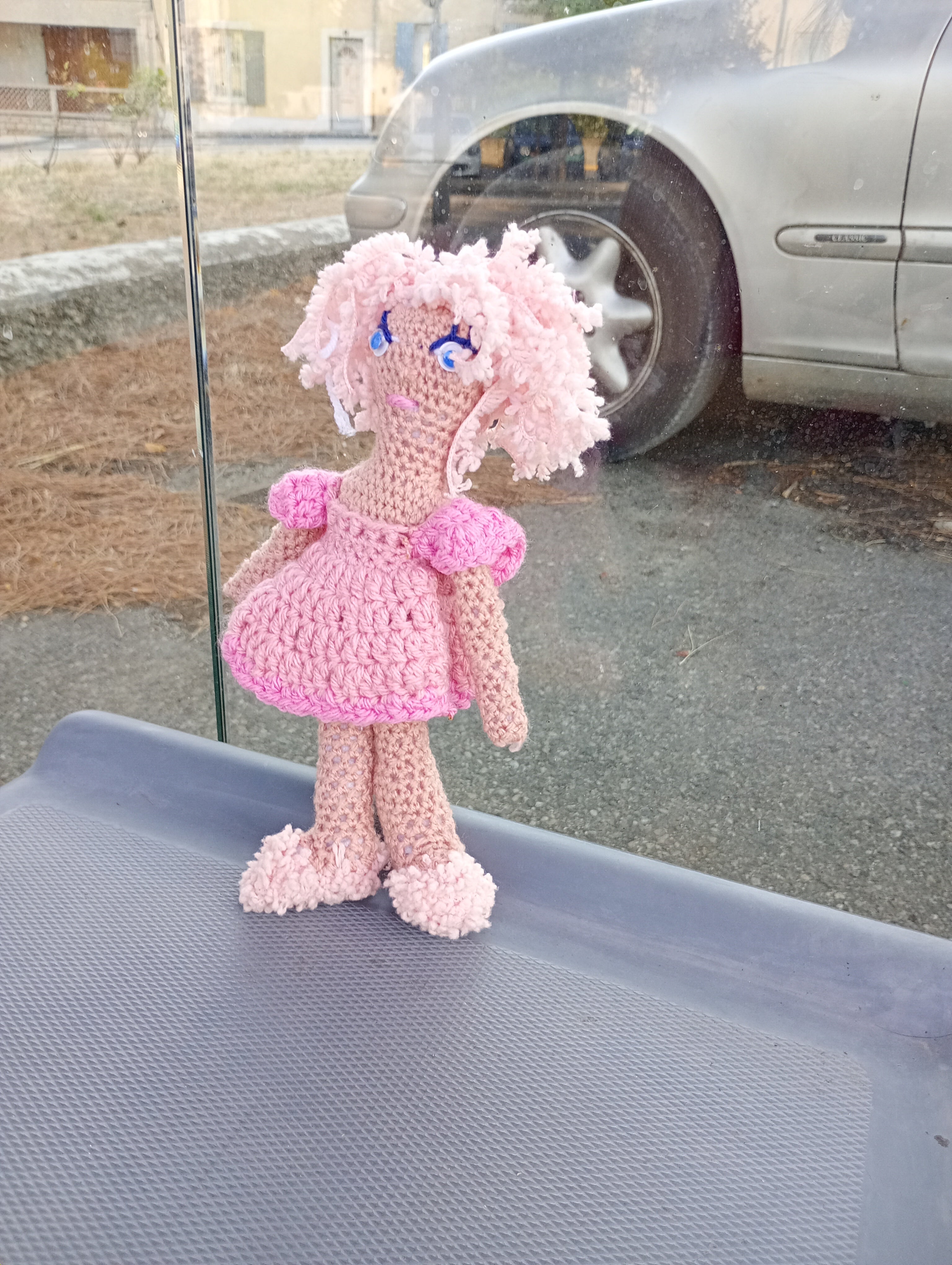 Poupe exsclusive crochet Gardienne de la Lumiere et fu Mond25cm