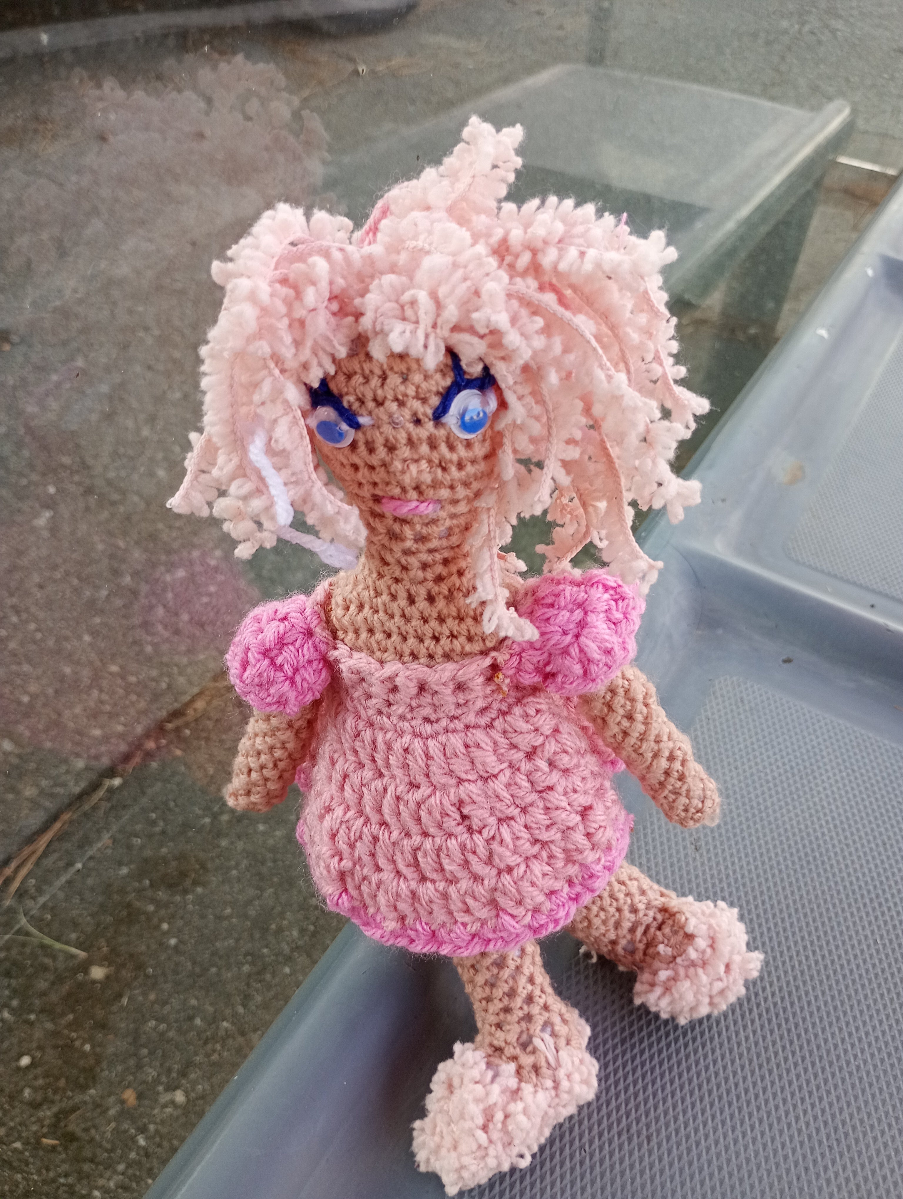 Poupe exsclusive crochet Gardienne de la Lumiere et fu Mond25cm