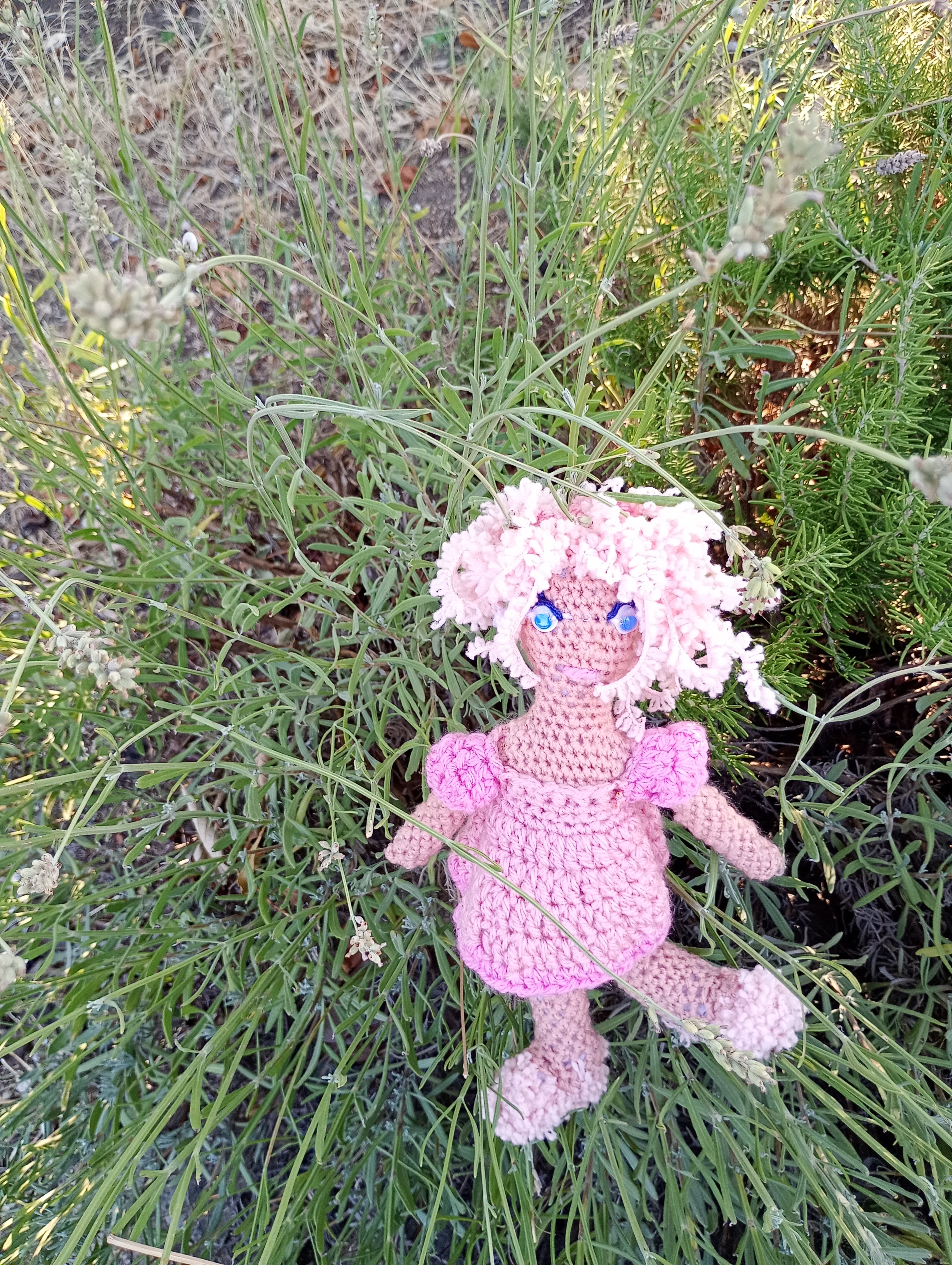 Poupe exsclusive crochet Gardienne de la Lumiere et fu Mond25cm