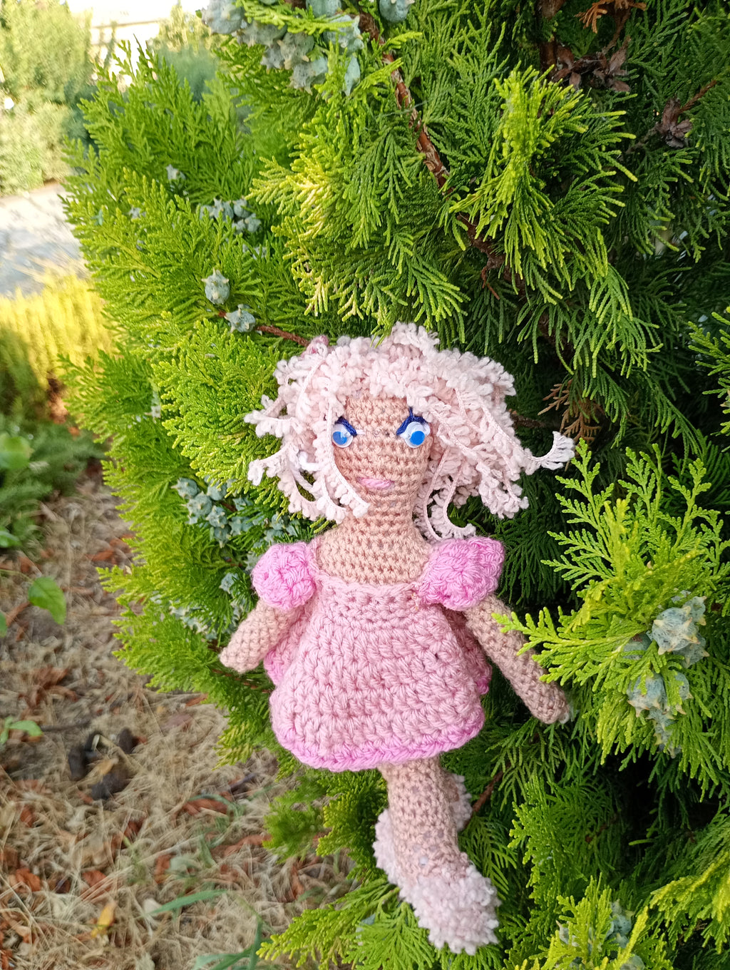 Poupe exsclusive crochet Gardienne de la Lumiere et fu Mond25cm