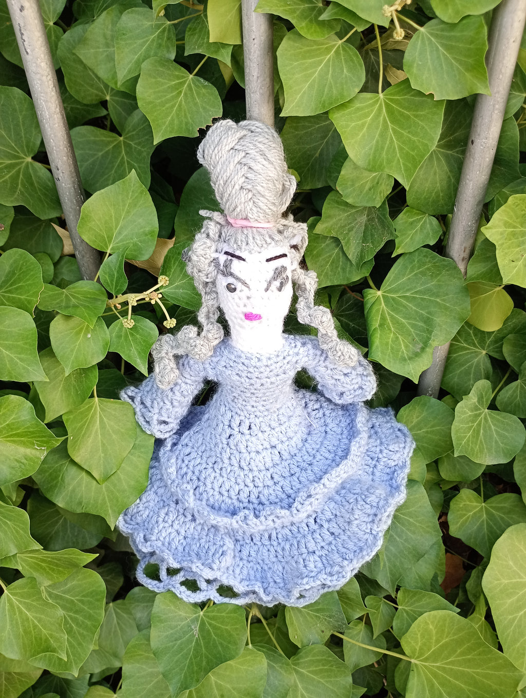 Poupees uniquemen crochet  Musrs gardiennrs dr l'ame 25cm-6musrs