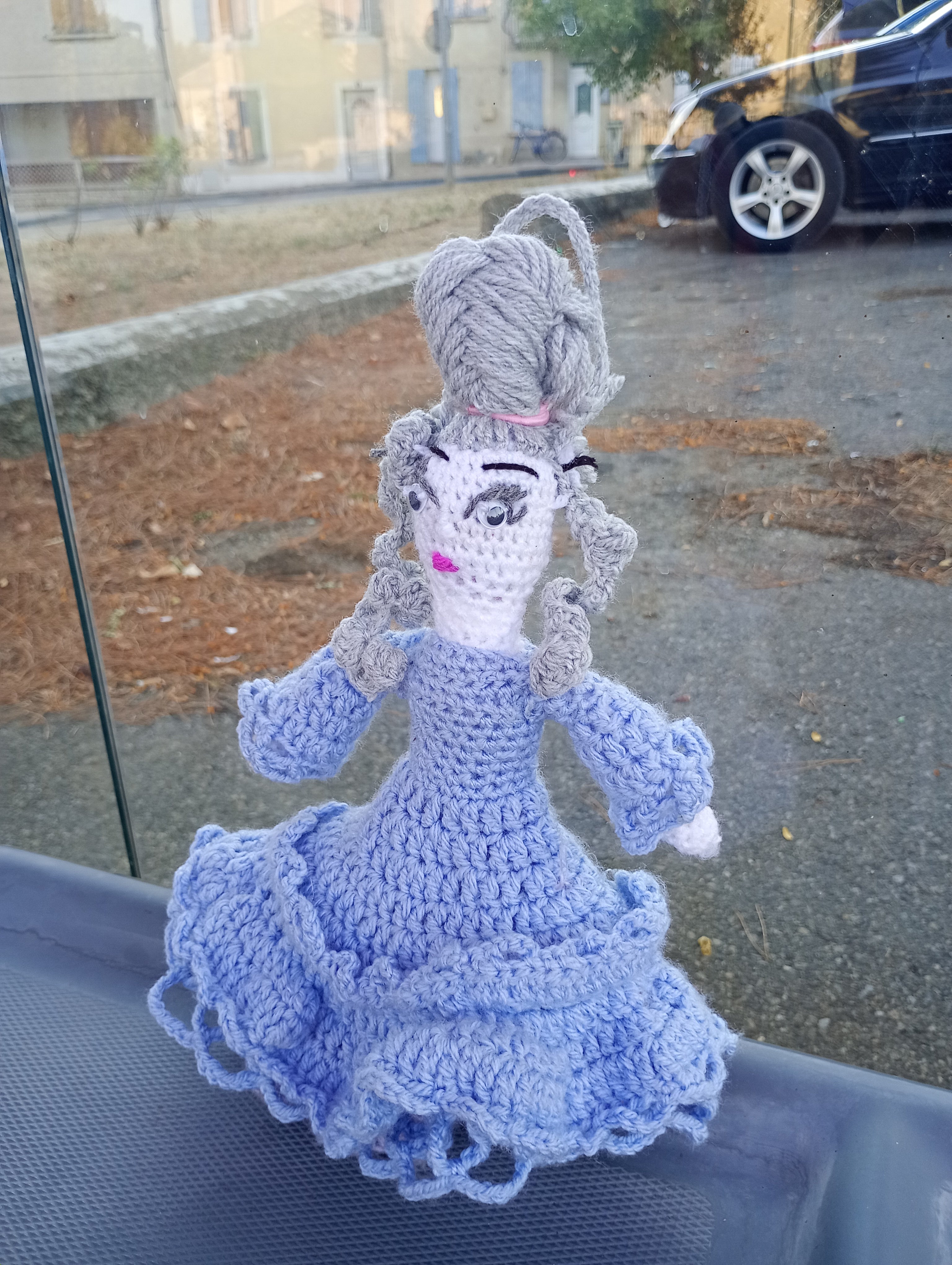 Poupe exsclusive crochet Aurora 25cm