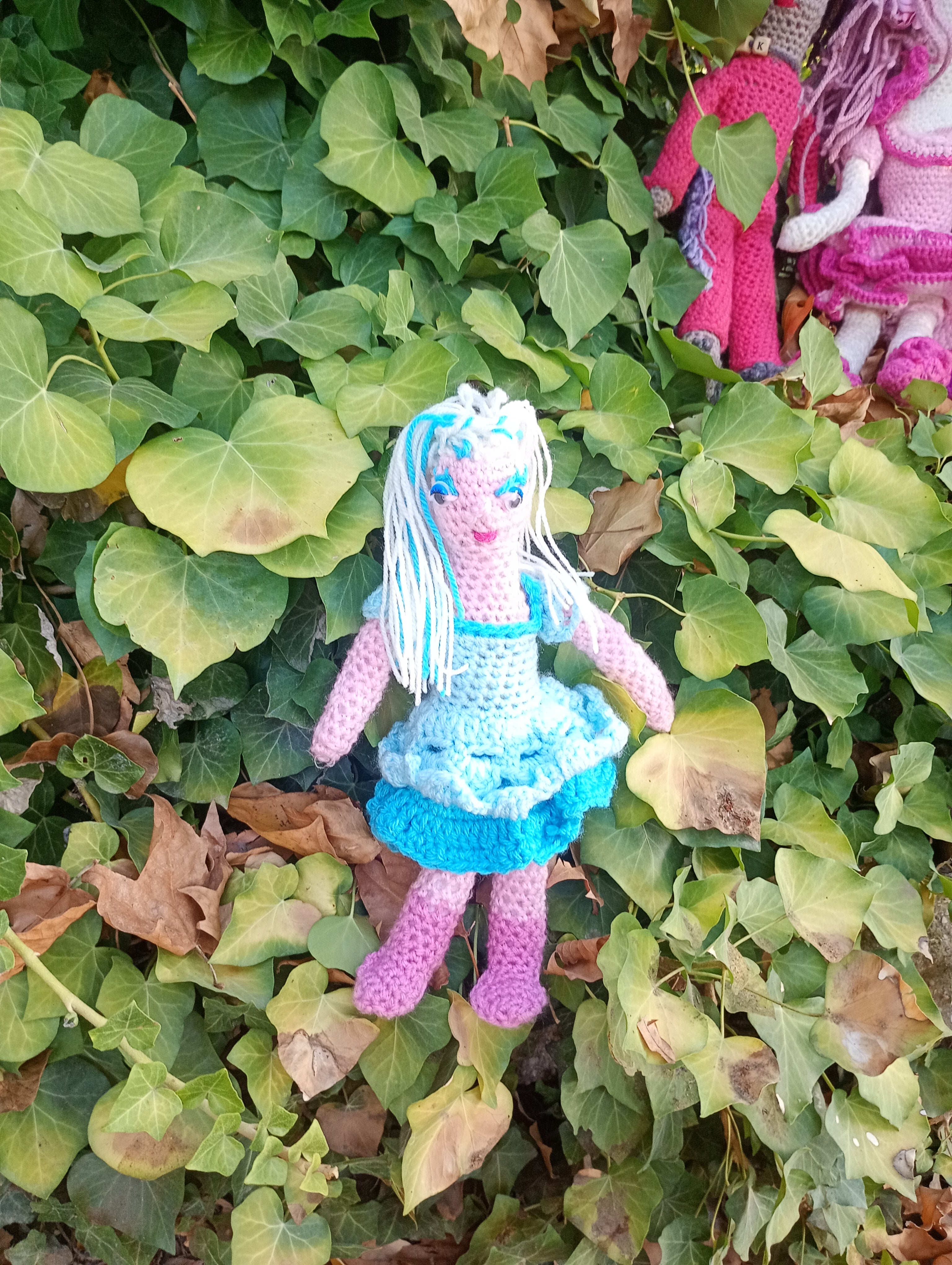 Poupe exsclusive crochet. Takis Muse d'unspirasion