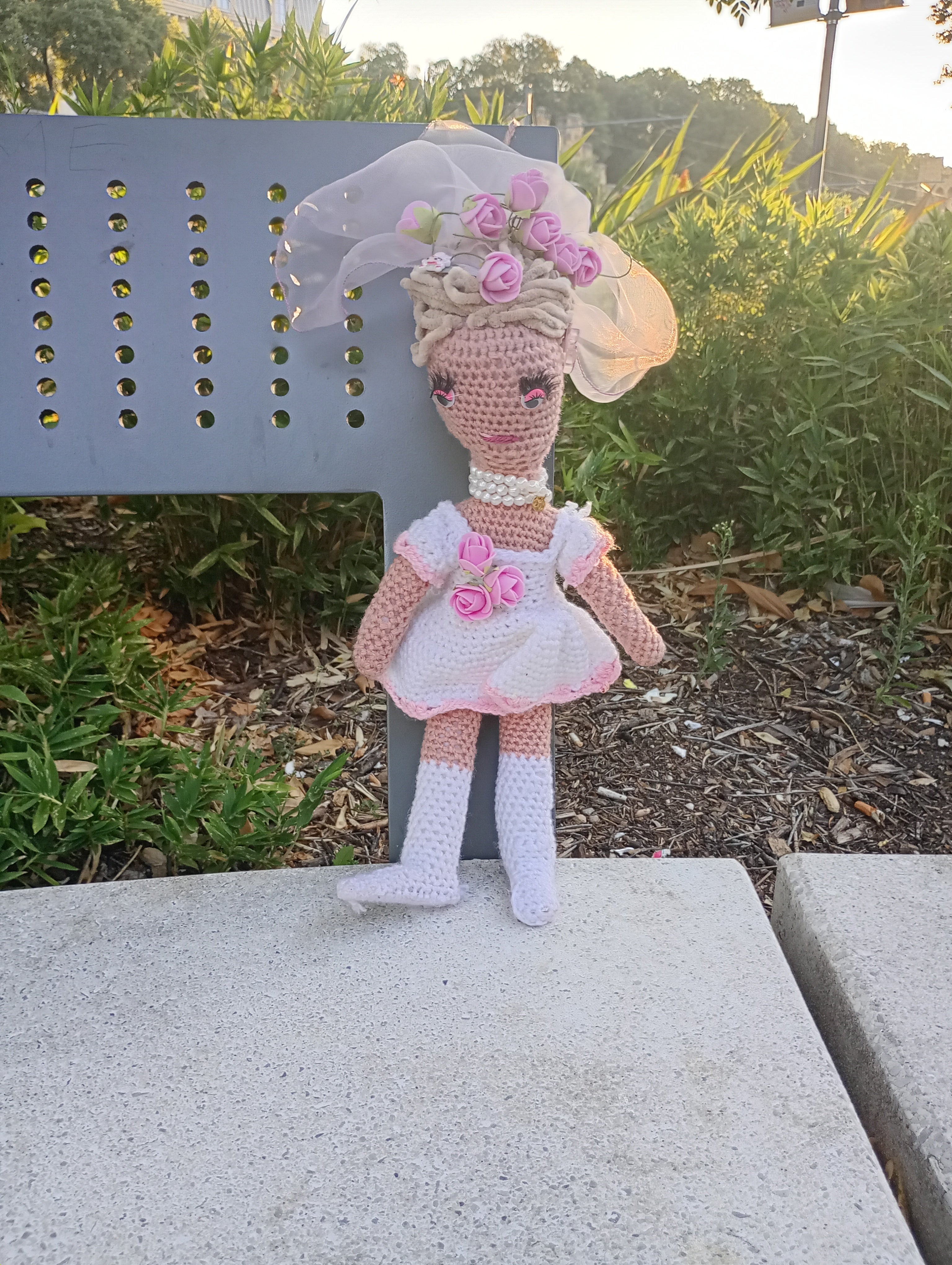 Poupees uniquemen crochet  Musrs gardiennrs dr l'ame 25cm-6musrs