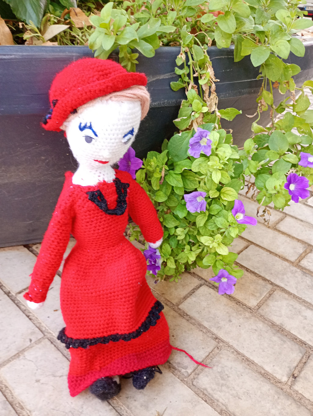 Poupe exsclusive crochet Amelis  Gardienne og Love 55cm