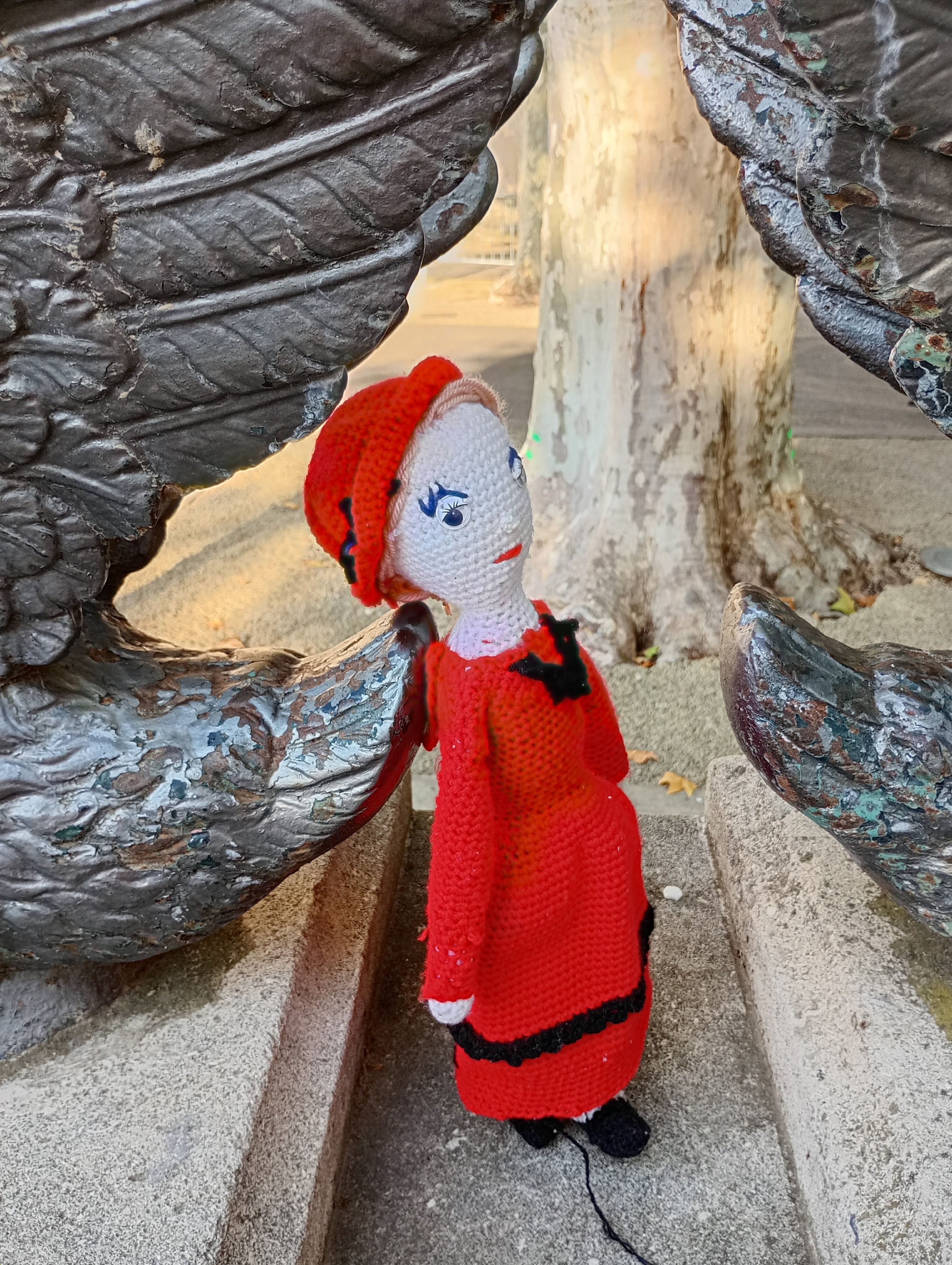 Poupe exsclusive crochet Amelis  Gardienne og Love 55cm