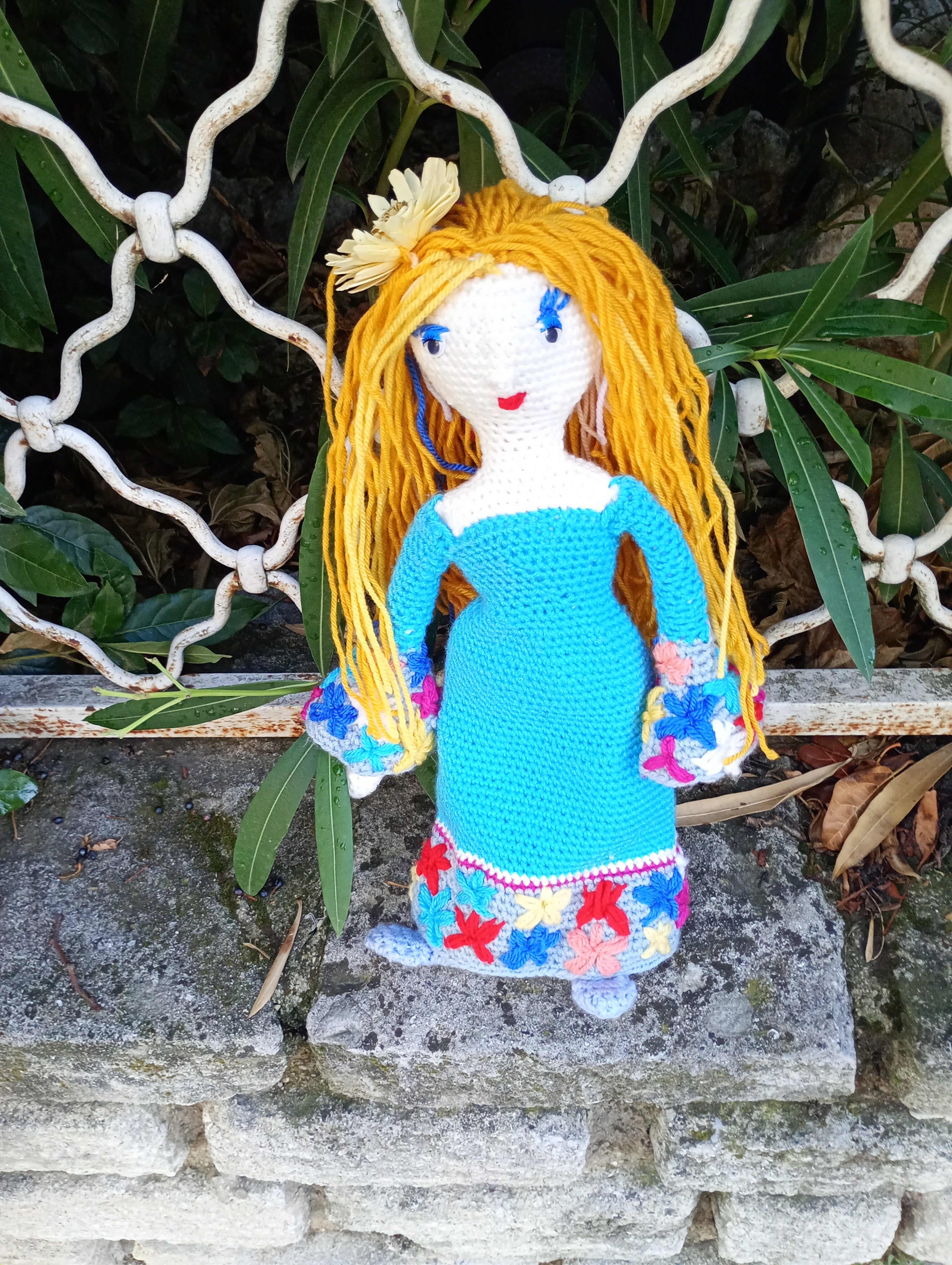 Poupe exsclusive crochet la Verge d'Awuamarinre 55cm