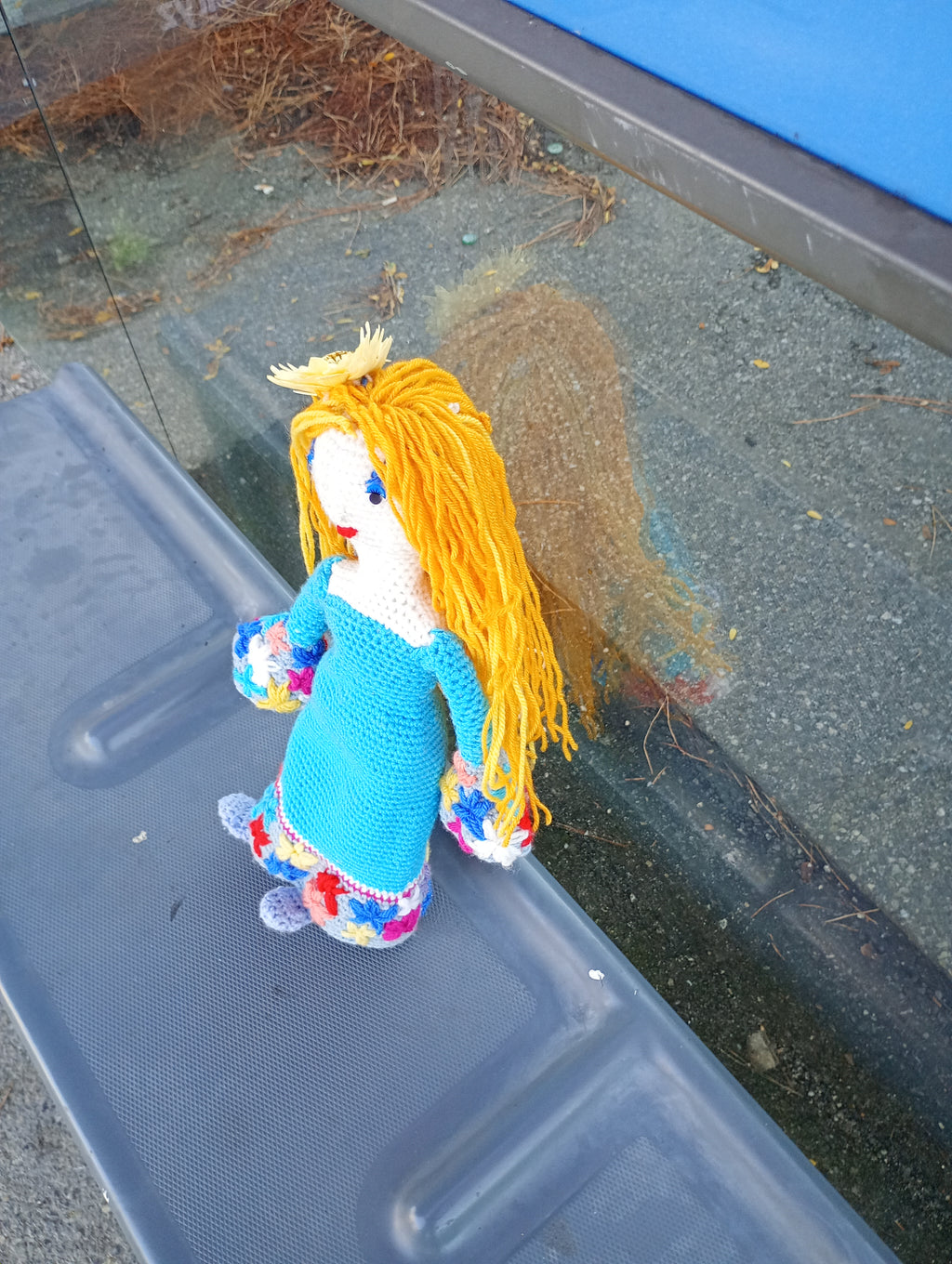 Poupe exsclusive crochet la Verge d'Awuamarinre 55cm