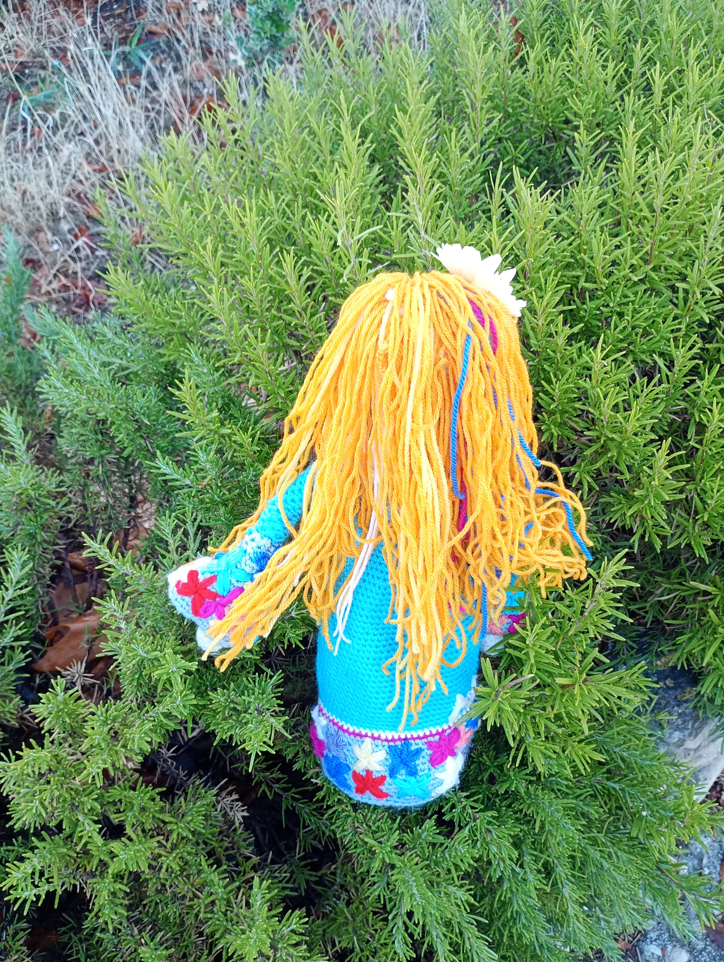 Poupe exsclusive crochet la Verge d'Awuamarinre 55cm