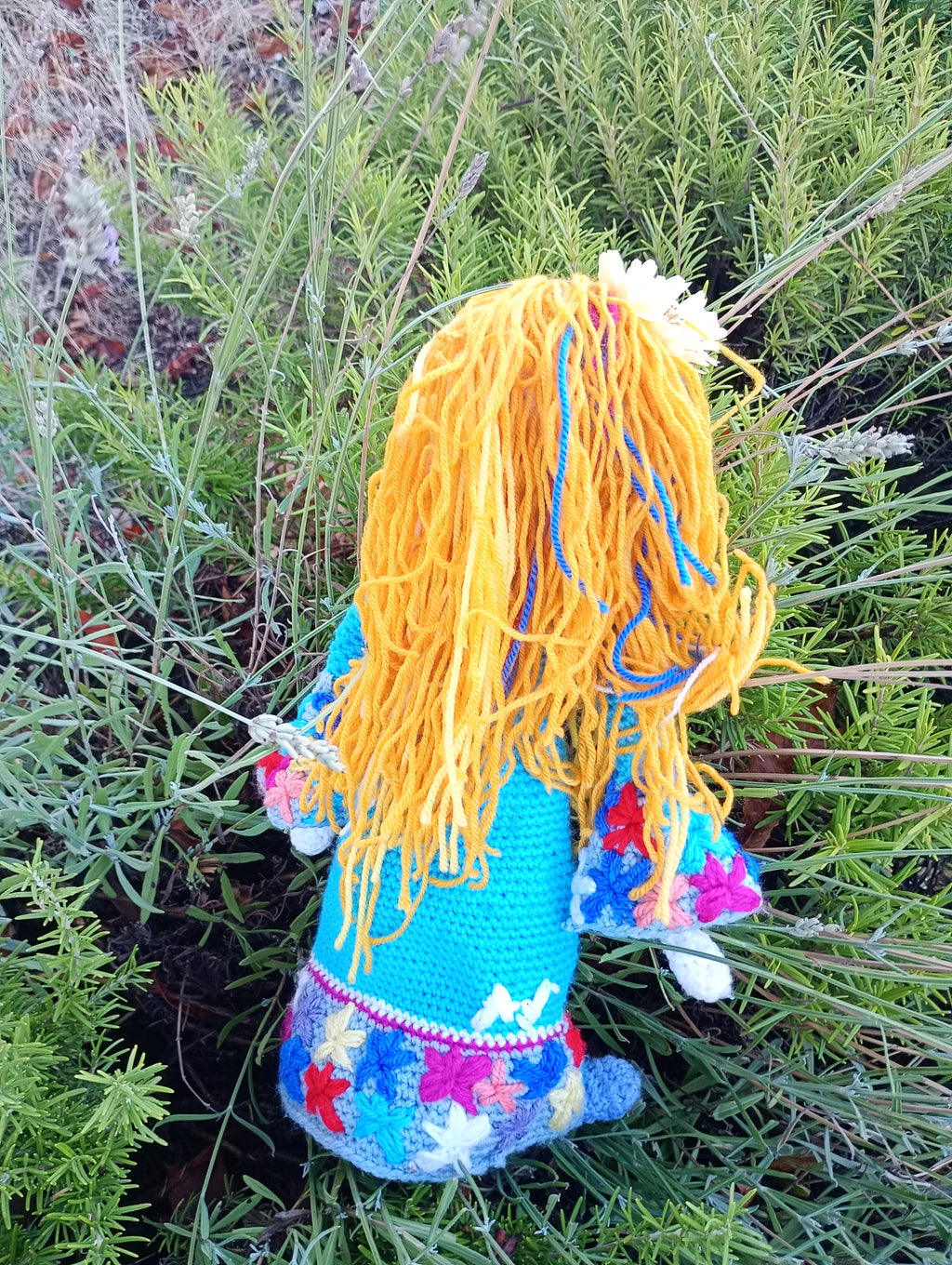 Poupe exsclusive crochet la Verge d'Awuamarinre 55cm