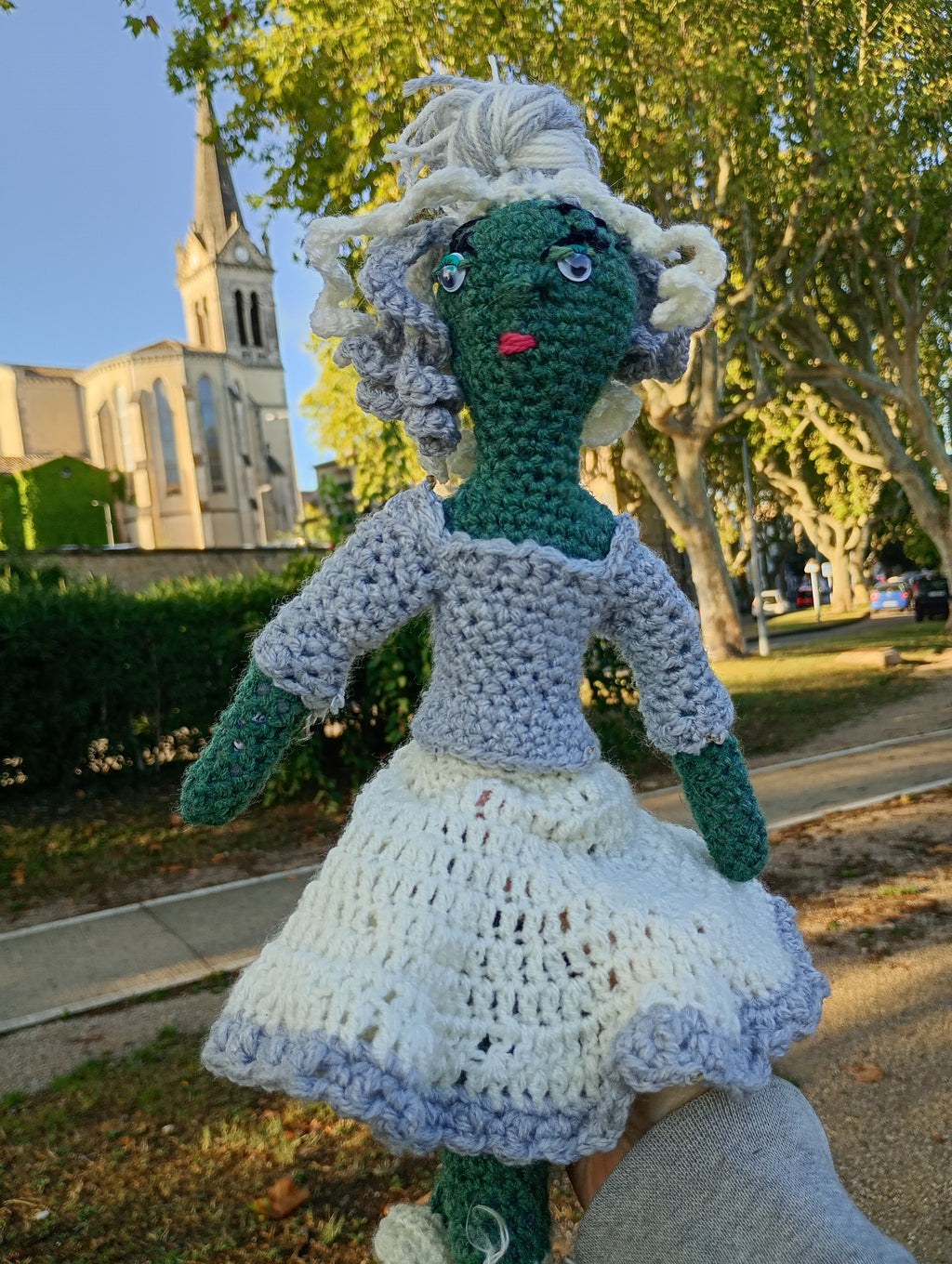 Poupe exsclusive crochet Tablet of Time