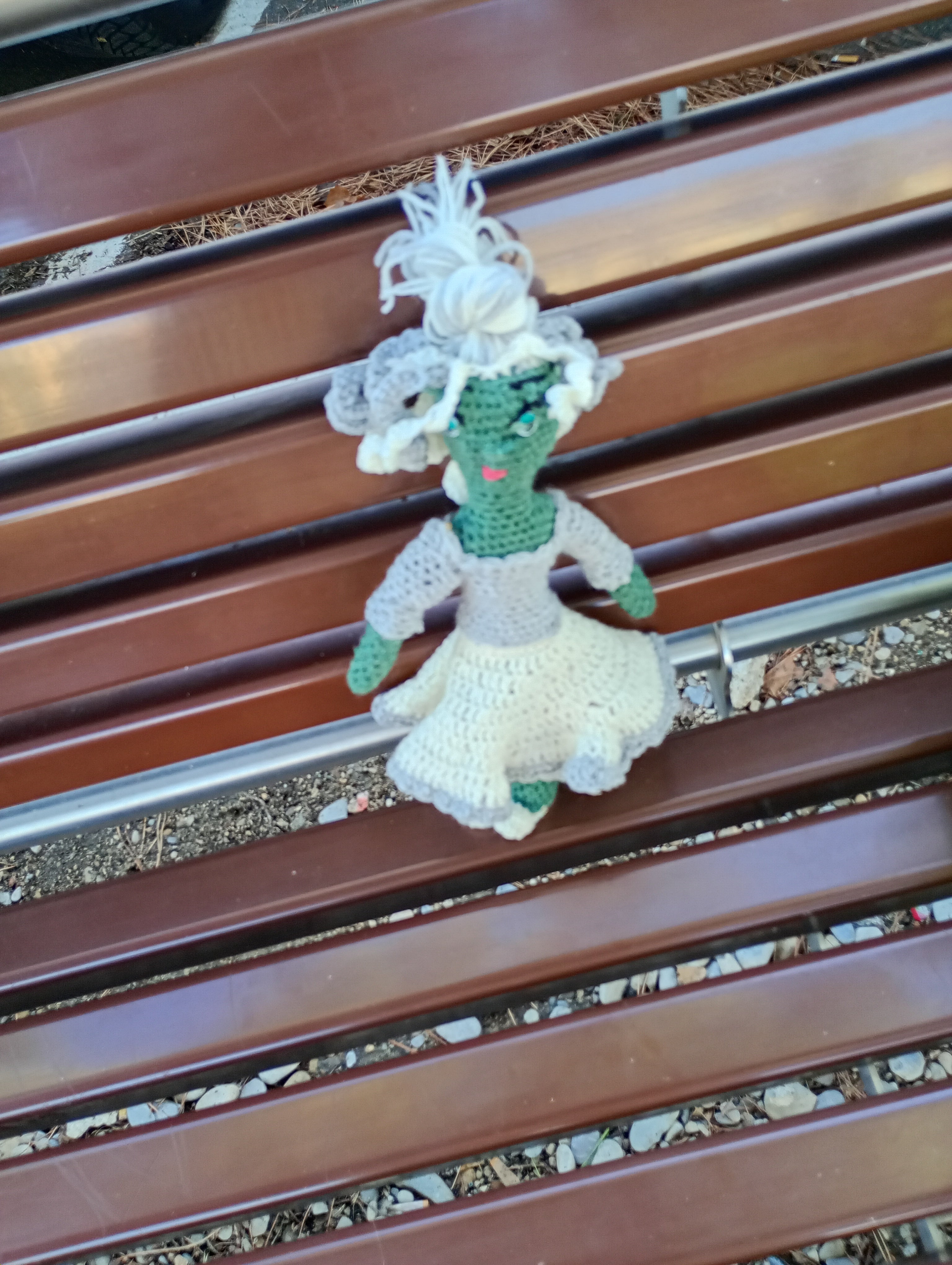 Poupe exsclusive crochet Tablet of Time