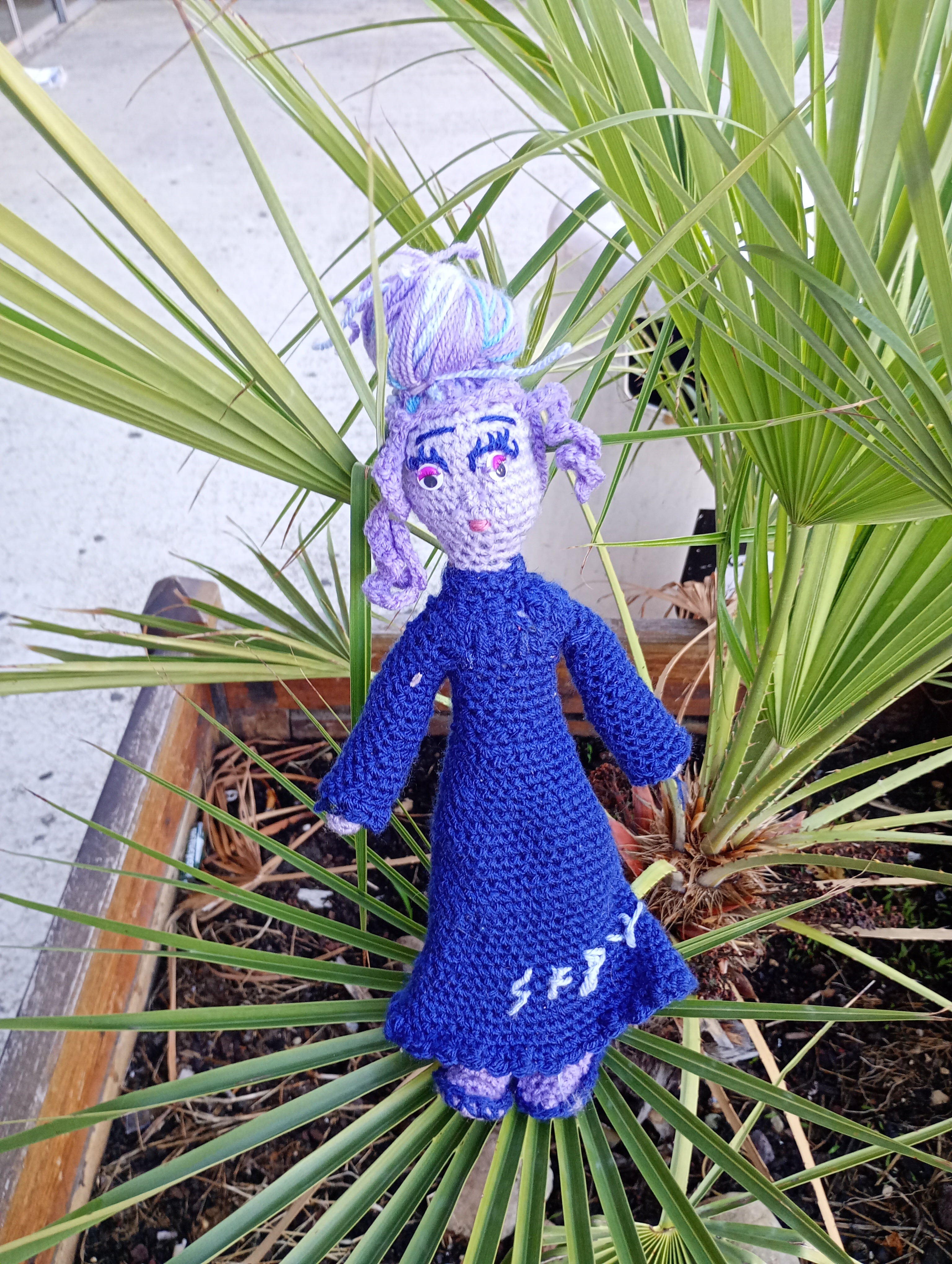 Poupe exsclusive crochet Thr Tabliet of Ecoyerism snd Mysticren35cm