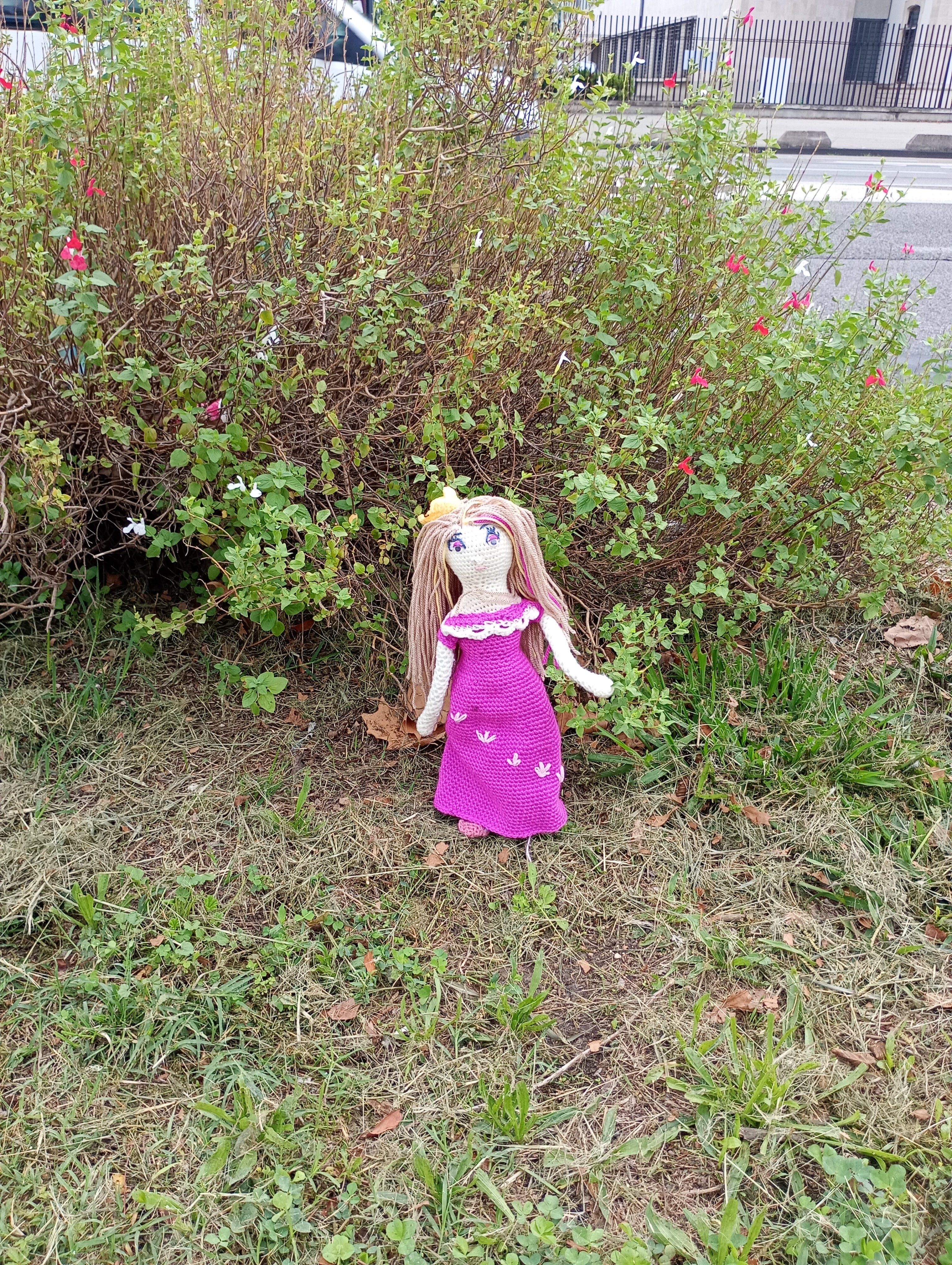 Poupe exsclusive crochet poupe Nesmijane 55cm