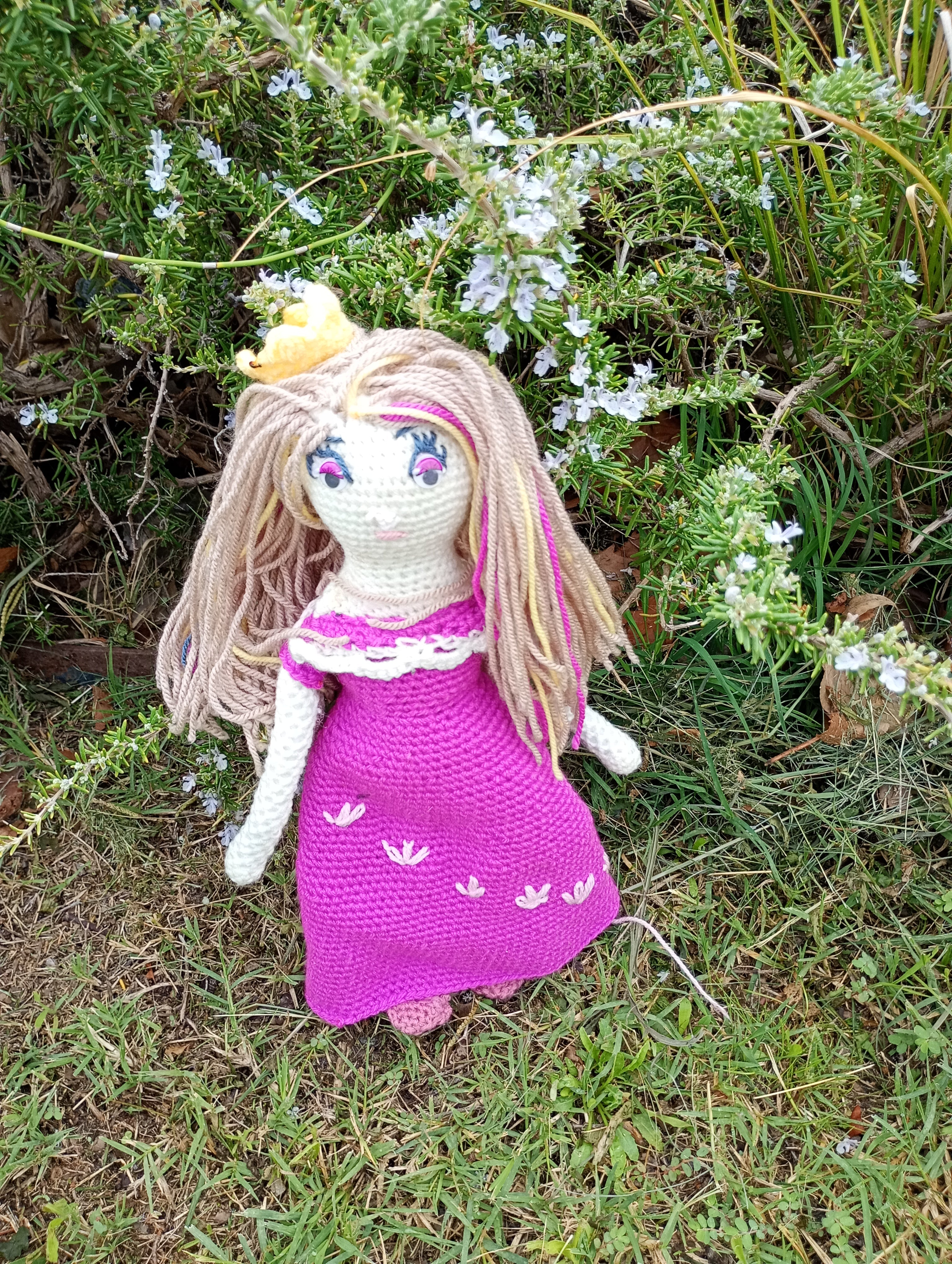 Poupe exsclusive crochet poupe Nesmijane 55cm