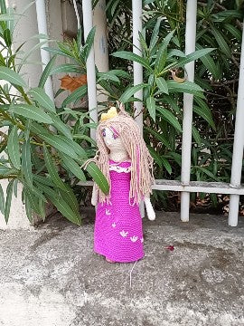 Poupe exsclusive crochet poupe Nesmijane 55cm