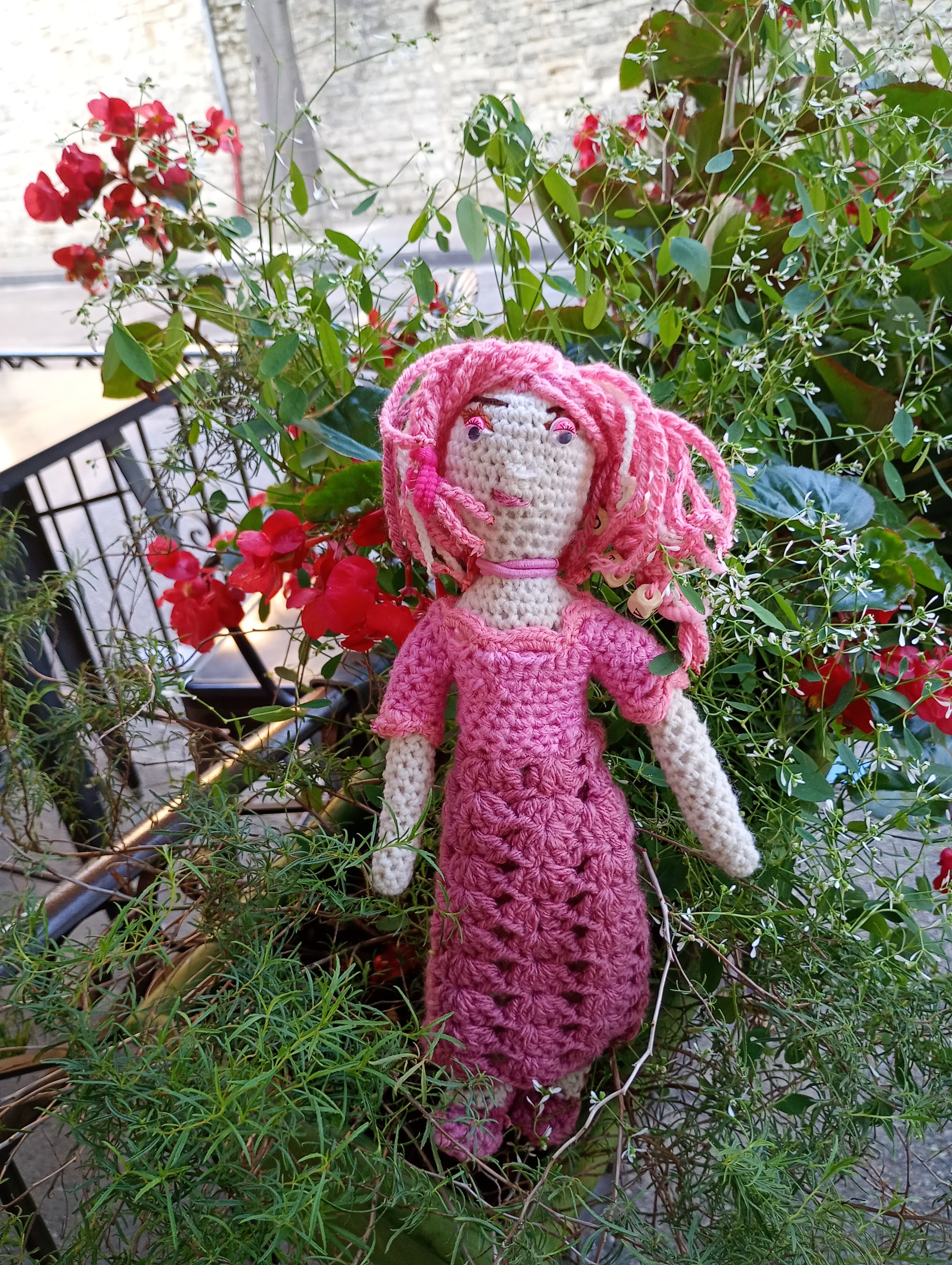 Poupe exsclusive crochet ka Tablette du Destin 35cm