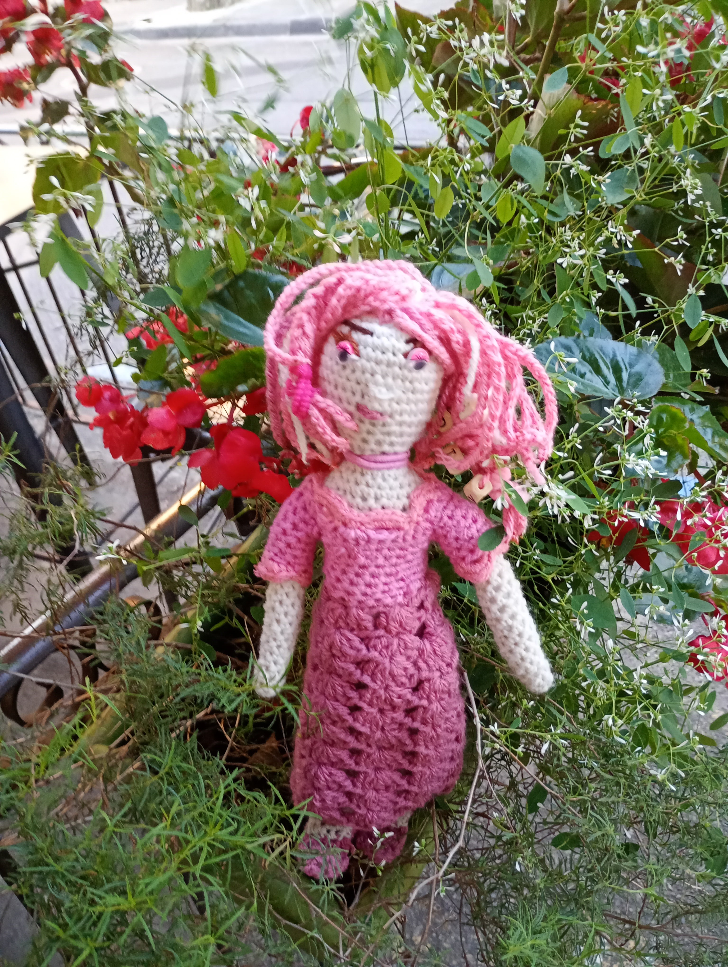 Poupe exsclusive crochet ka Tablette du Destin 35cm