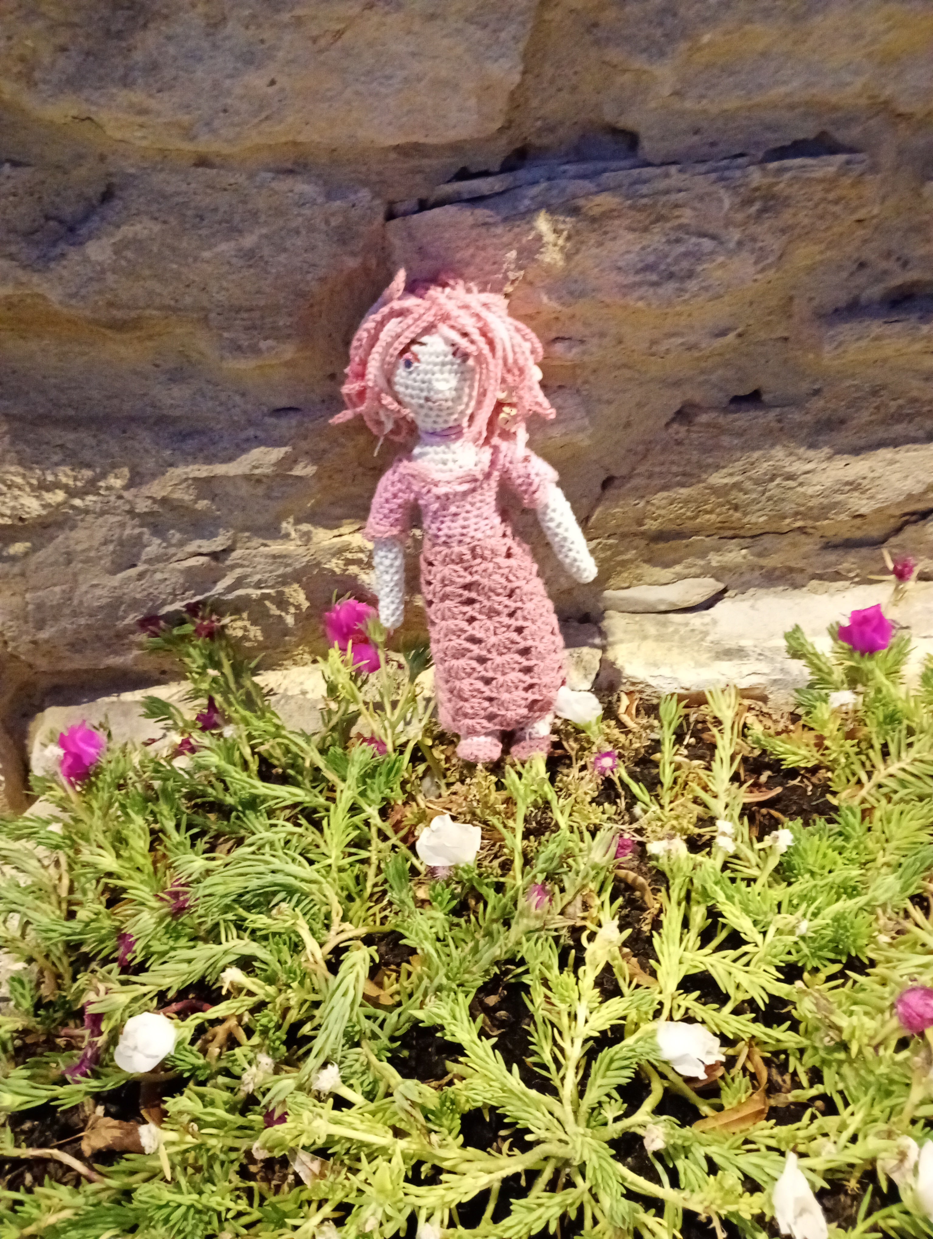 Poupe exsclusive crochet ka Tablette du Destin 35cm