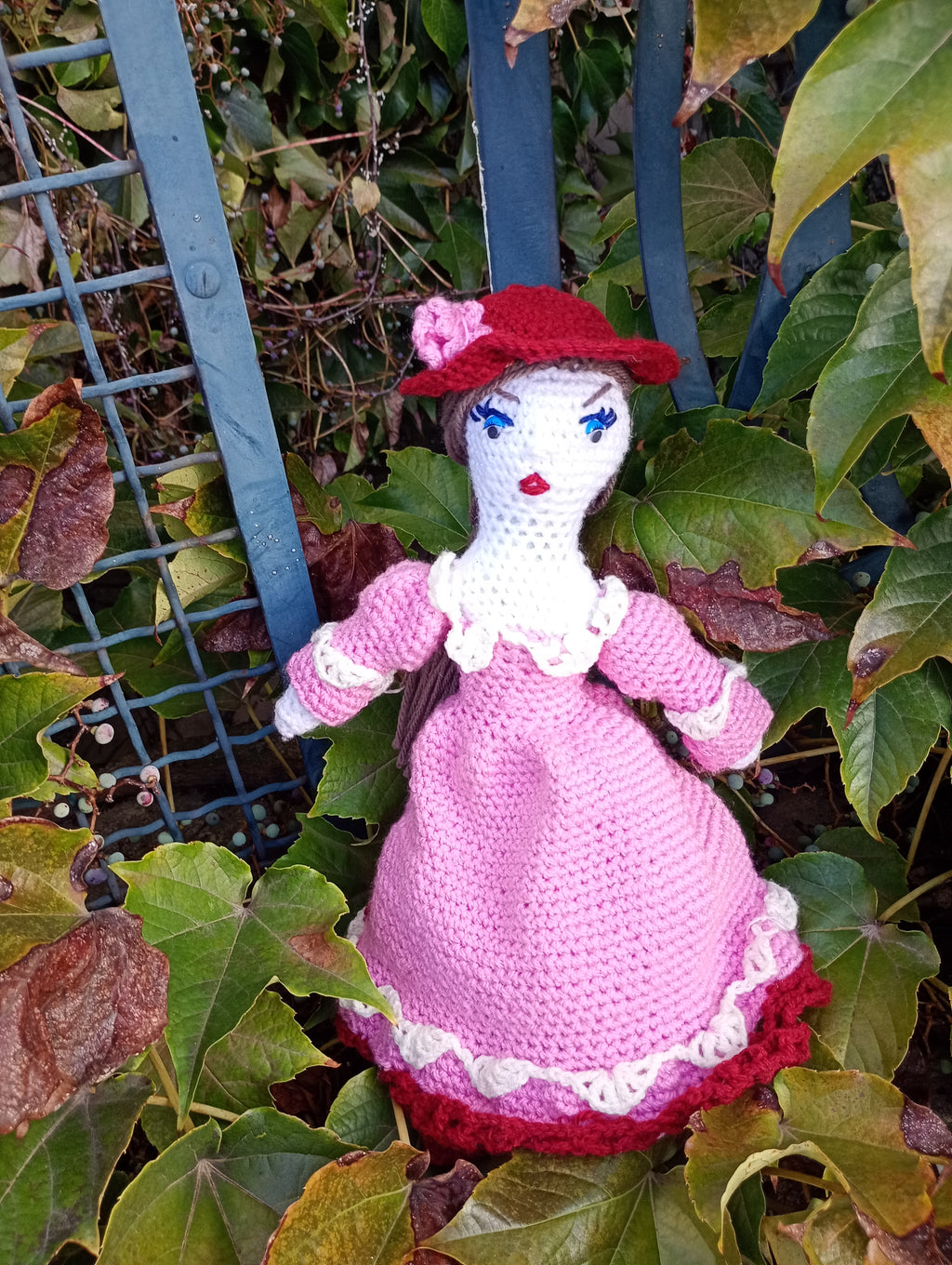 Des poupees   uniquemen crochet MadameVaucluse 35cm