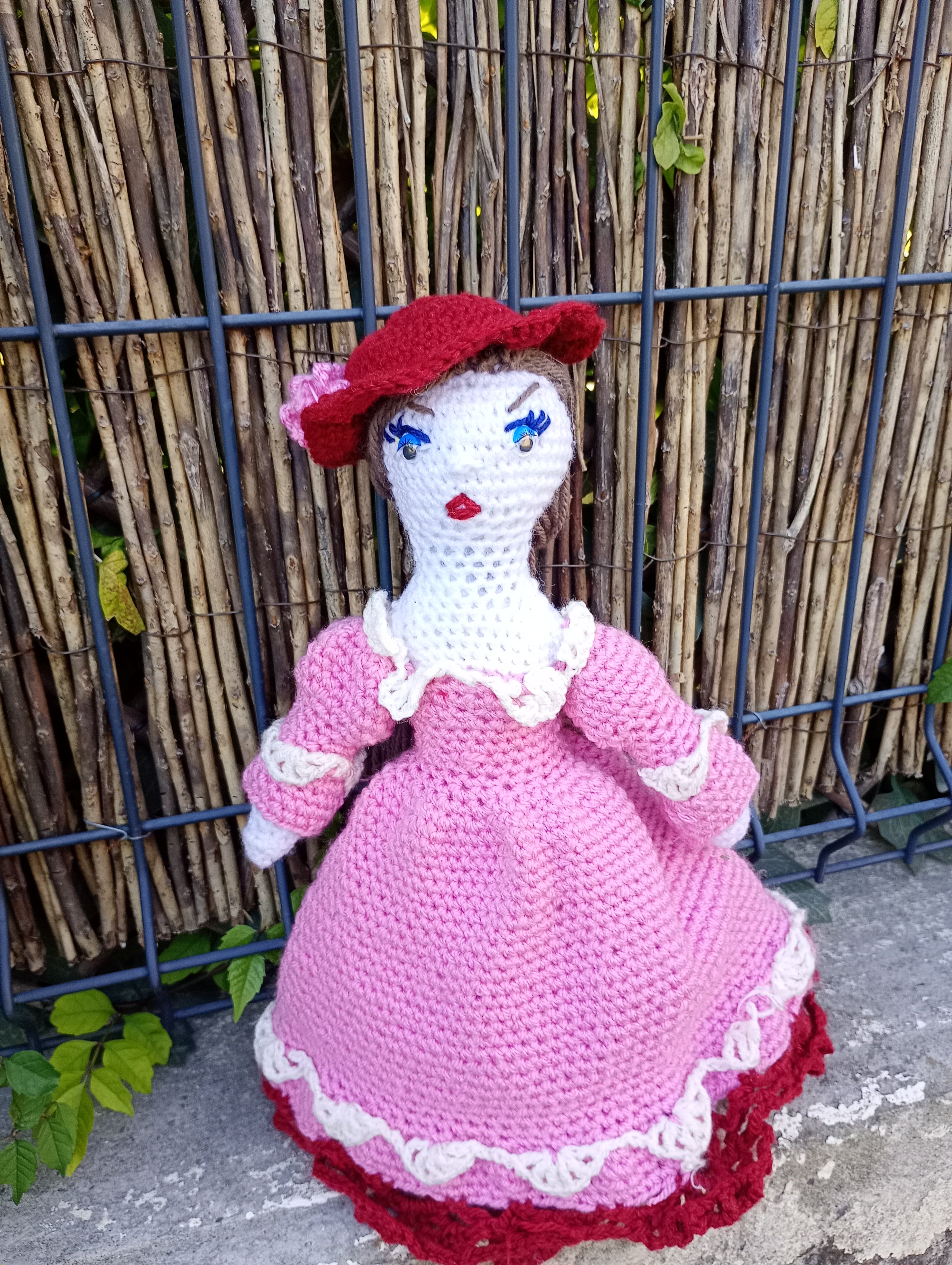 Des poupees   uniquemen crochet MadameVaucluse 35cm