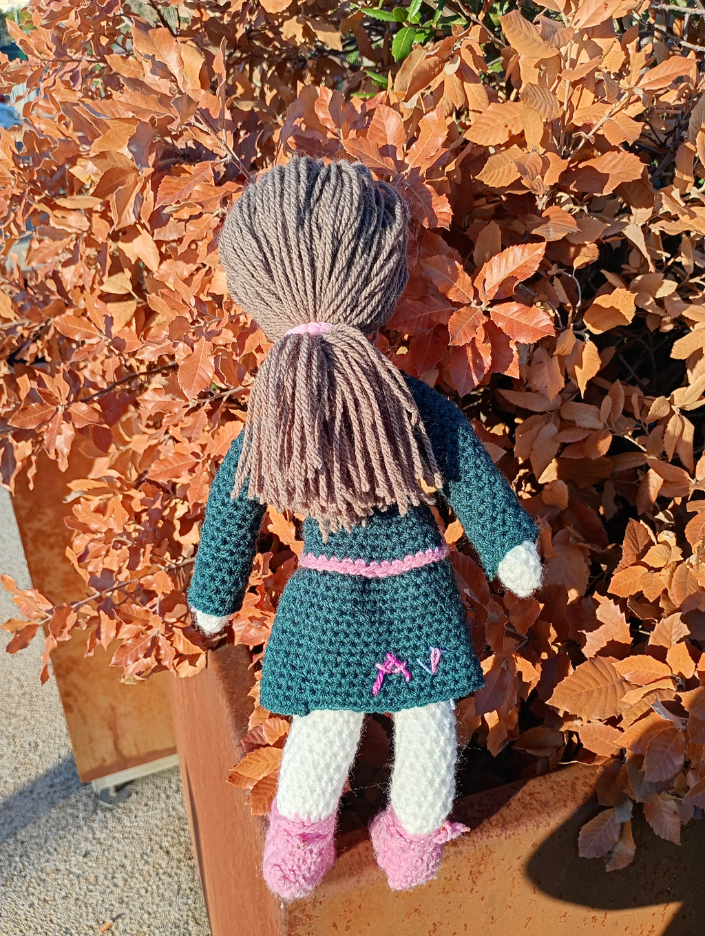 Poupe exsclusive crochet collection drs maitred du monde Elise d'elryr 35cm