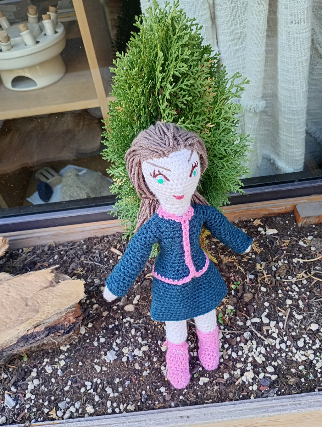 Poupe exsclusive crochet collection drs maitred du monde Elise d'elryr 35cm