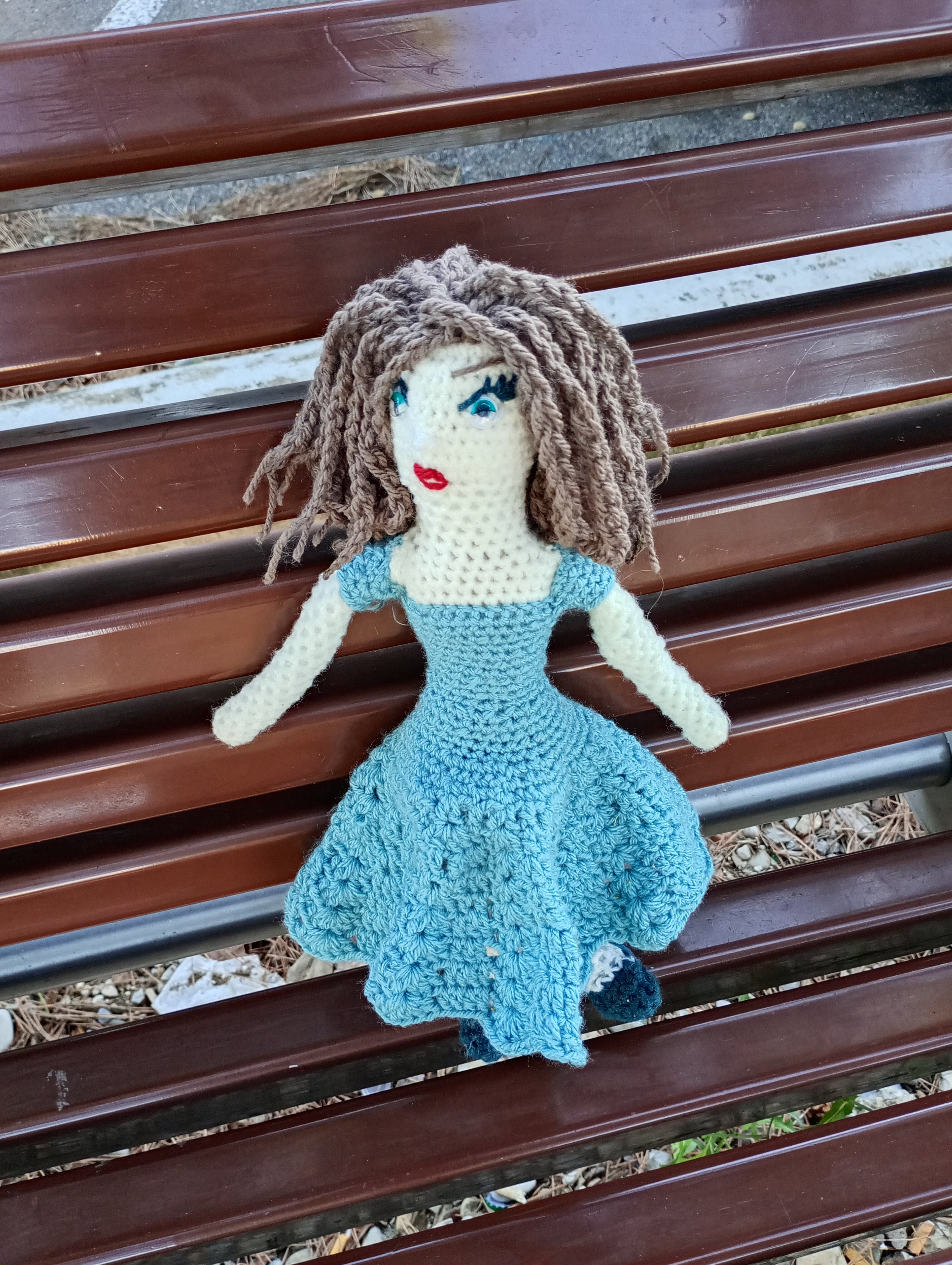 Poupe exsclusive crochet Madame Reims 35