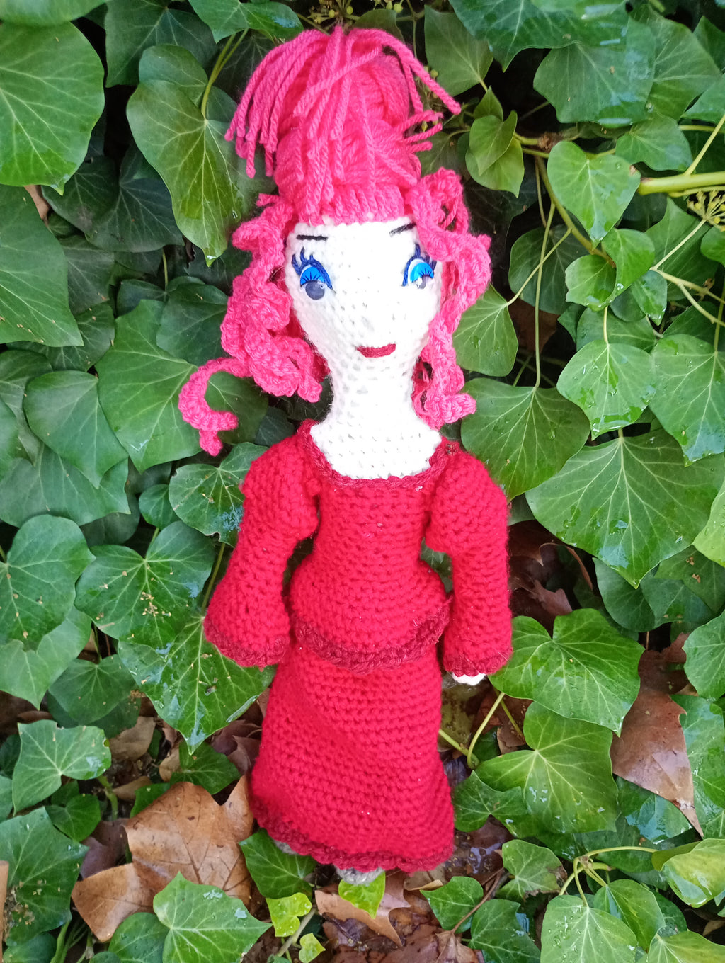 Poupe exsclusive crochet l’Aristocrate Moderne de Sang Ancien