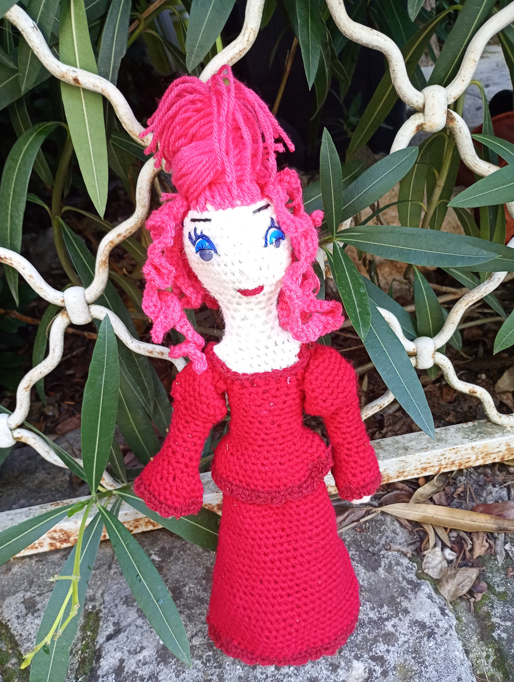 Poupe exsclusive crochet l’Aristocrate Moderne de Sang Ancien