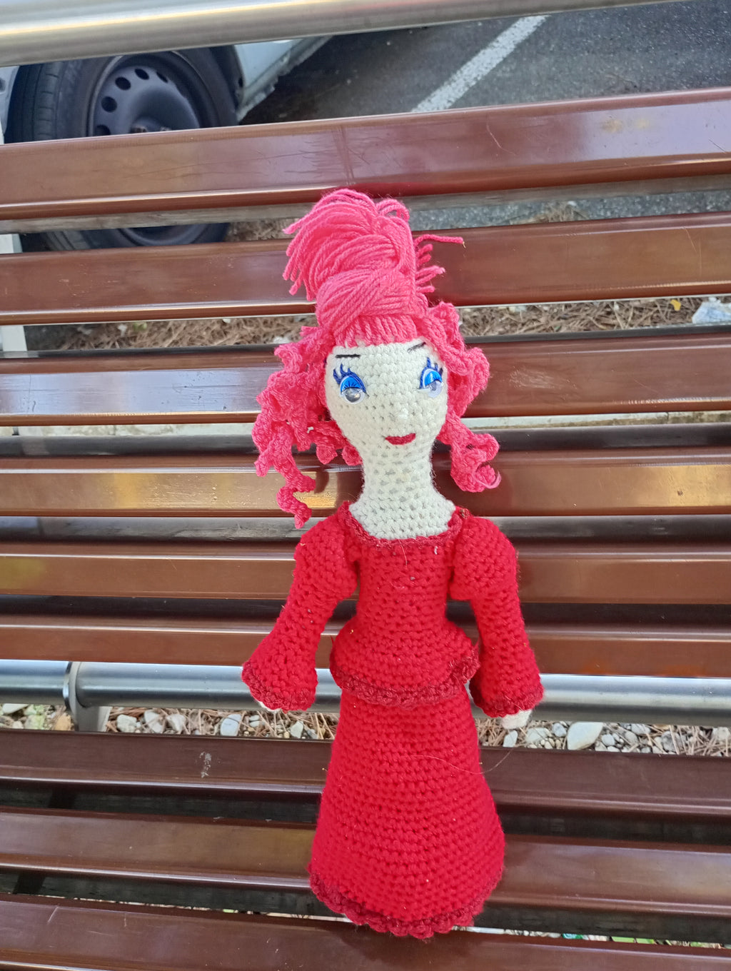 Poupe exsclusive crochet l’Aristocrate Moderne de Sang Ancien