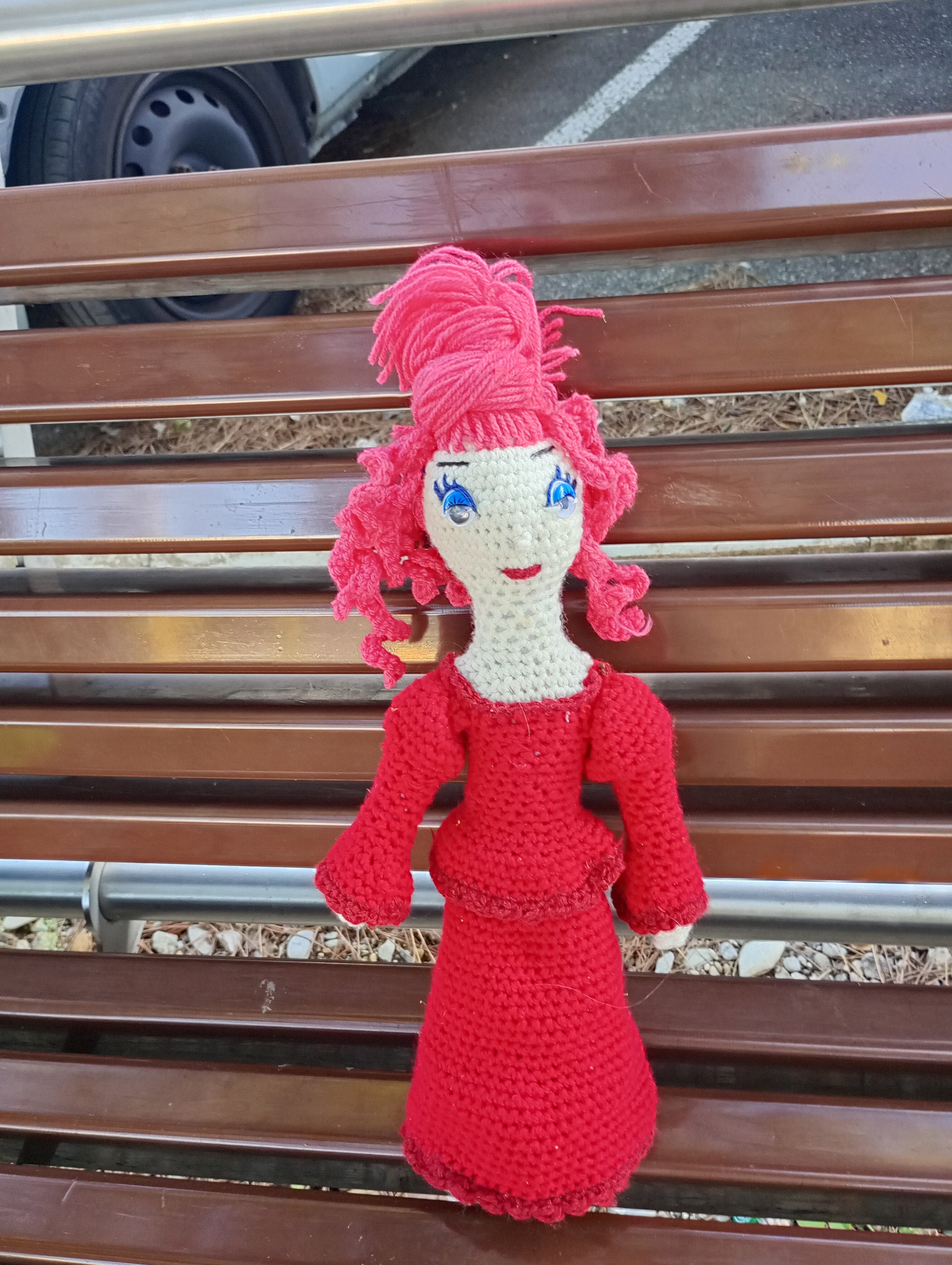 Poupe exsclusive crochet l’Aristocrate Moderne de Sang Ancien