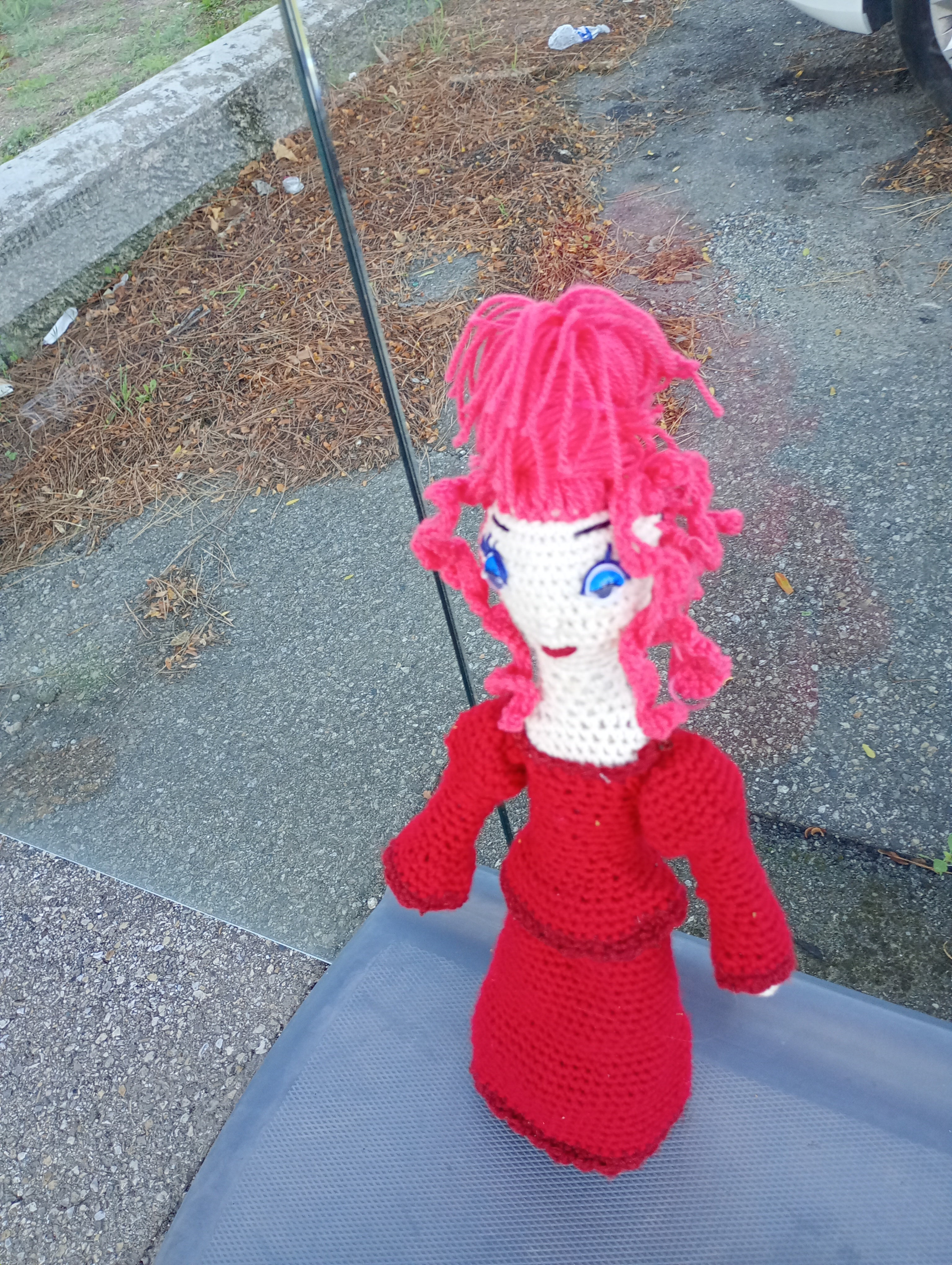 Poupe exsclusive crochet l’Aristocrate Moderne de Sang Ancien